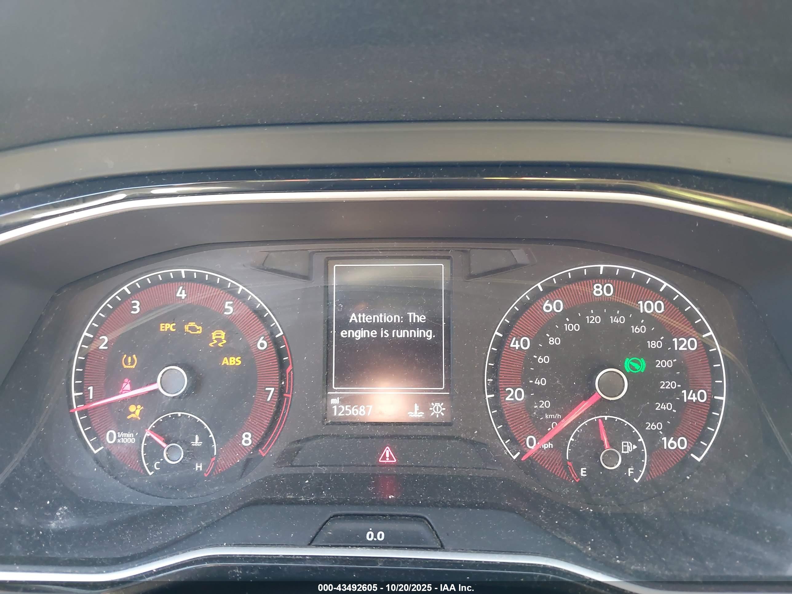VOLKSWAGEN JETTA image 7