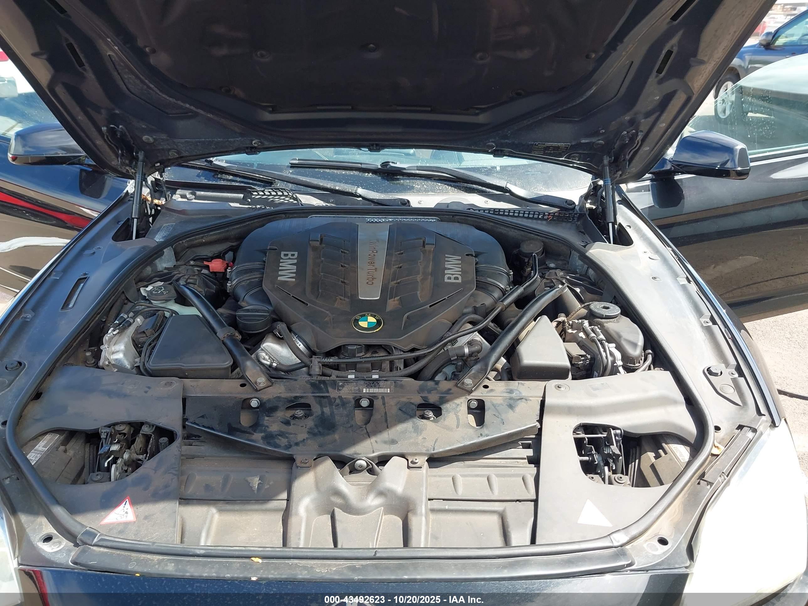 BMW 650I image 10