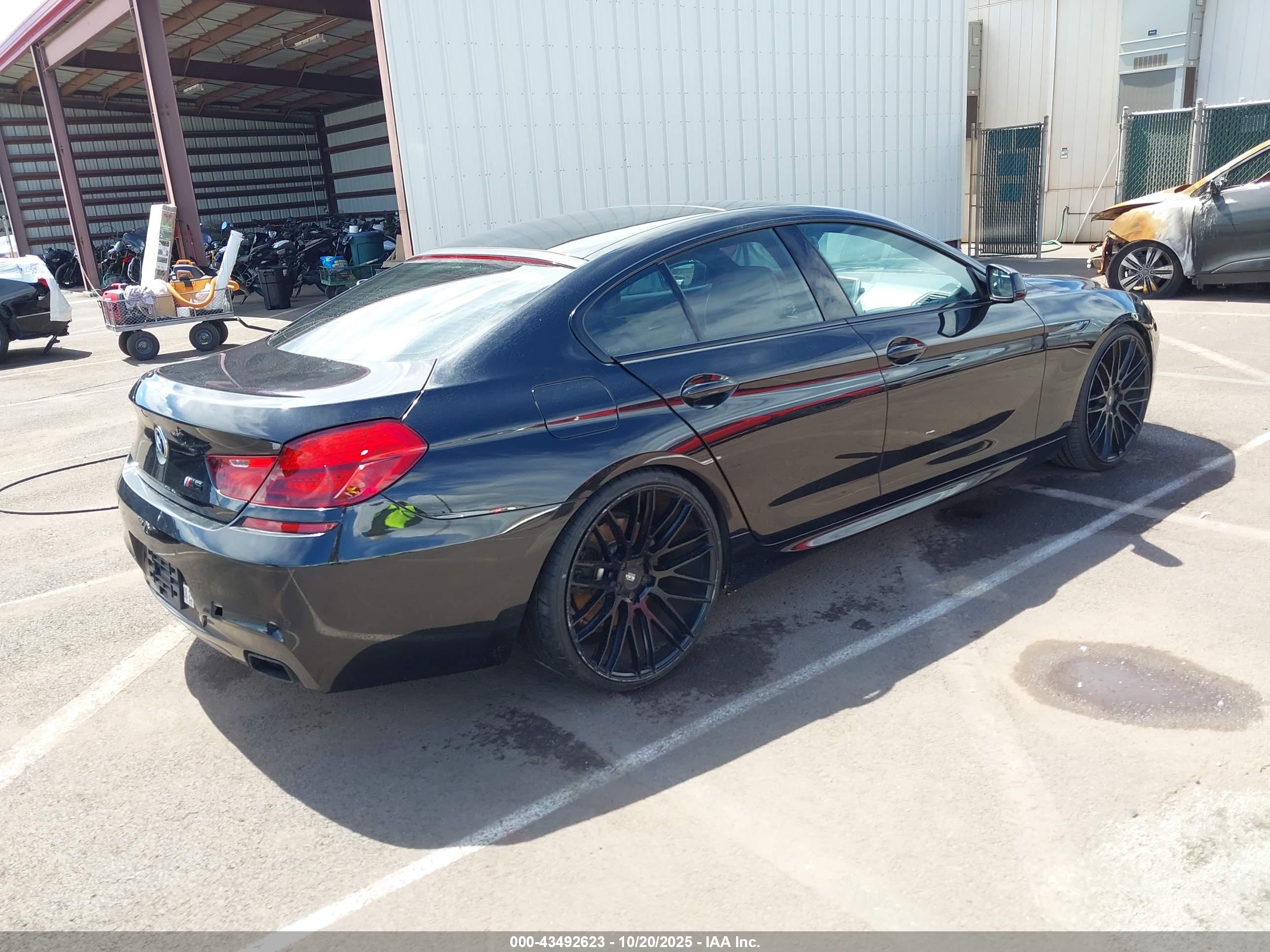 BMW 650I image 4