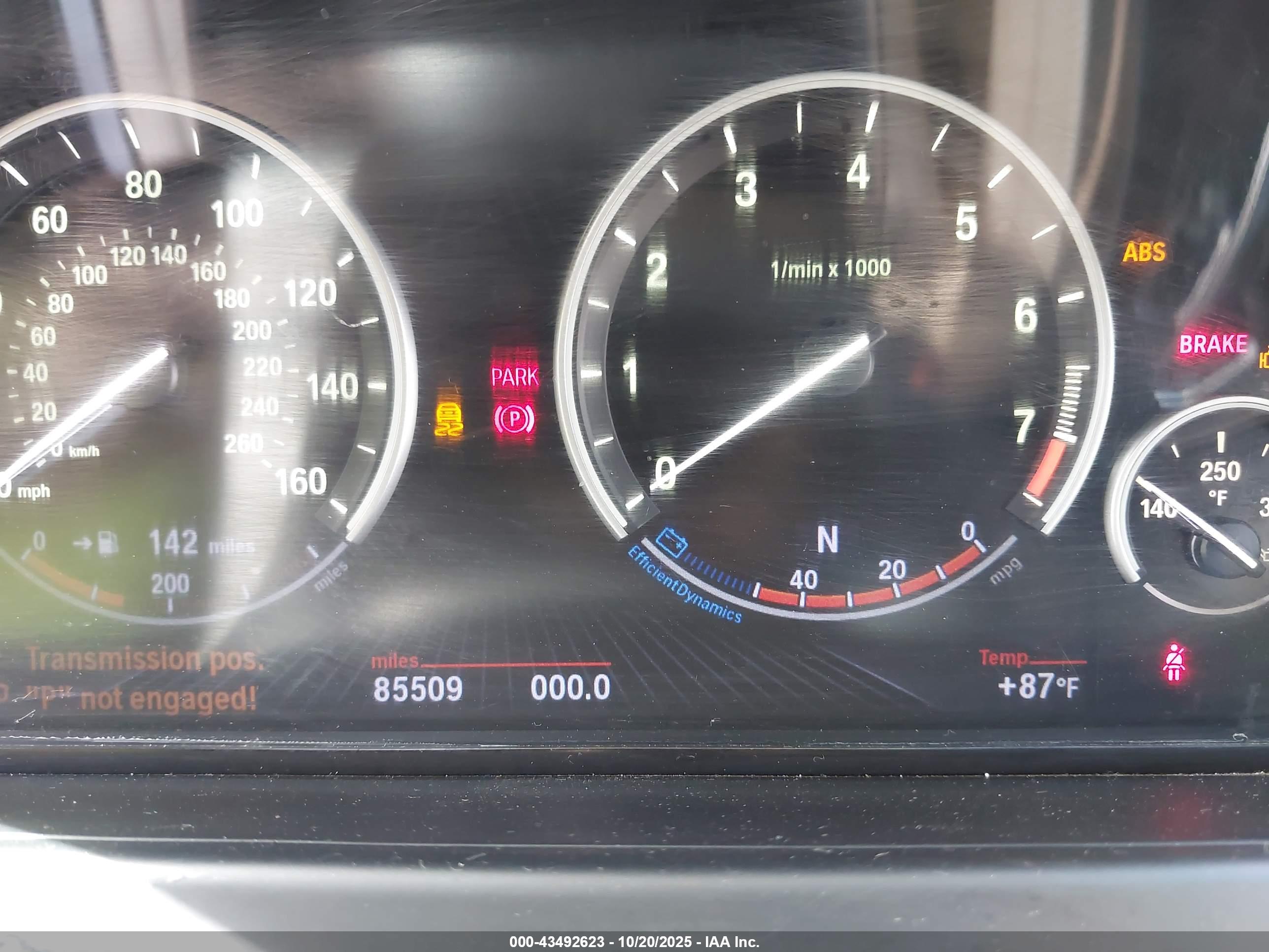 BMW 650I image 7
