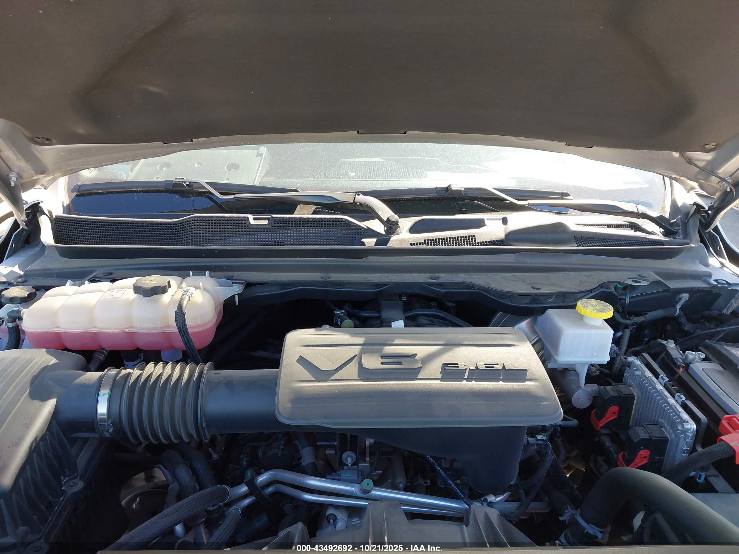 RAM 1500 image 10