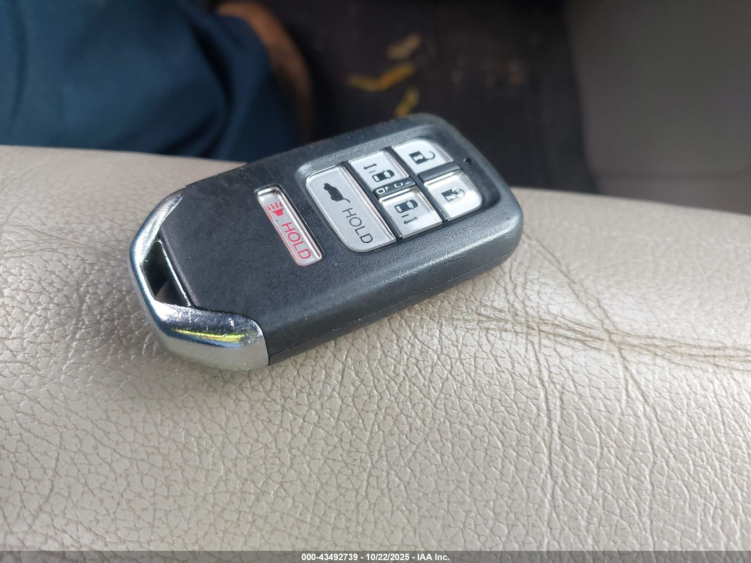 HONDA ODYSSEY image 11