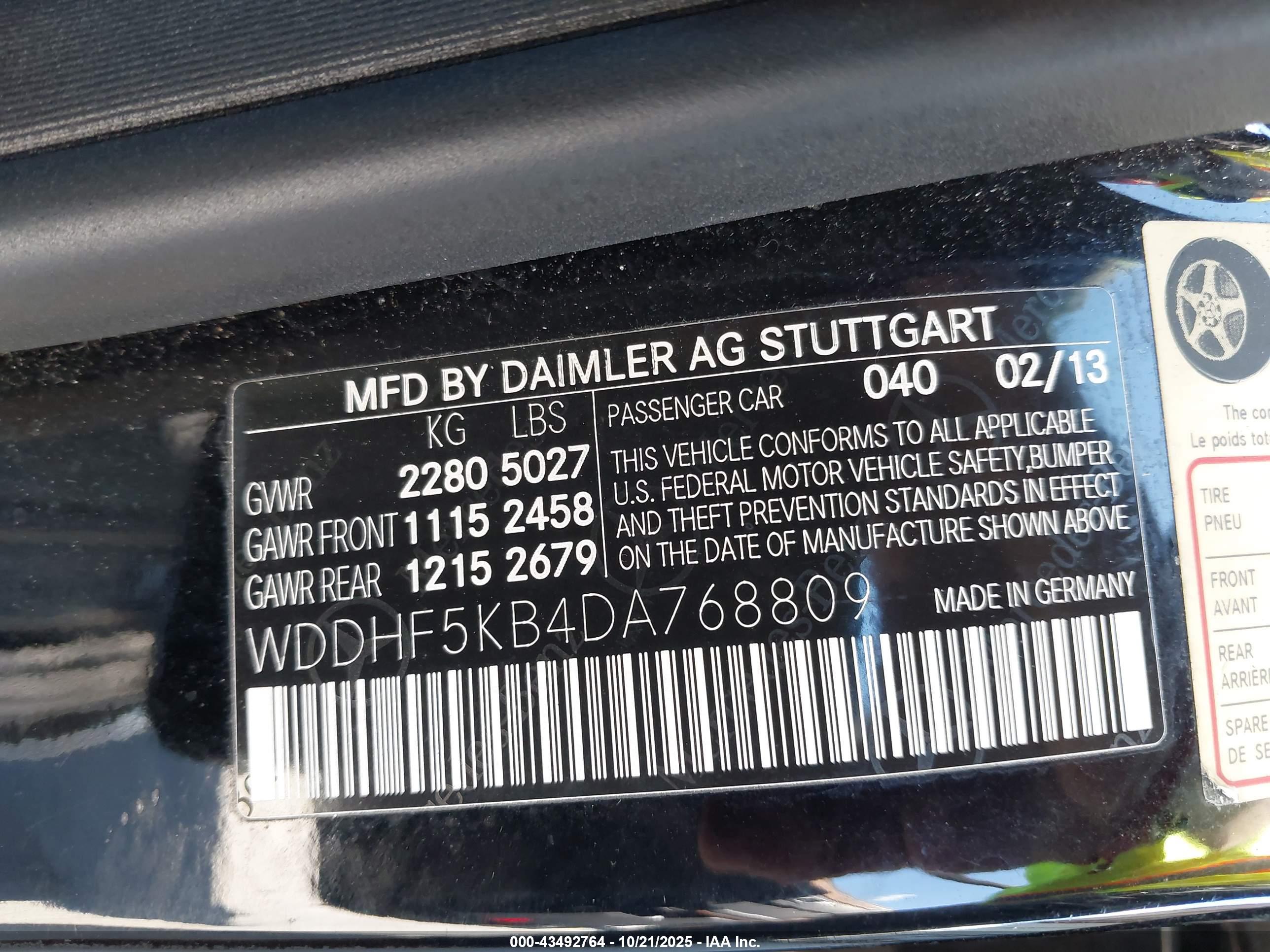 MERCEDES-BENZ E image 9