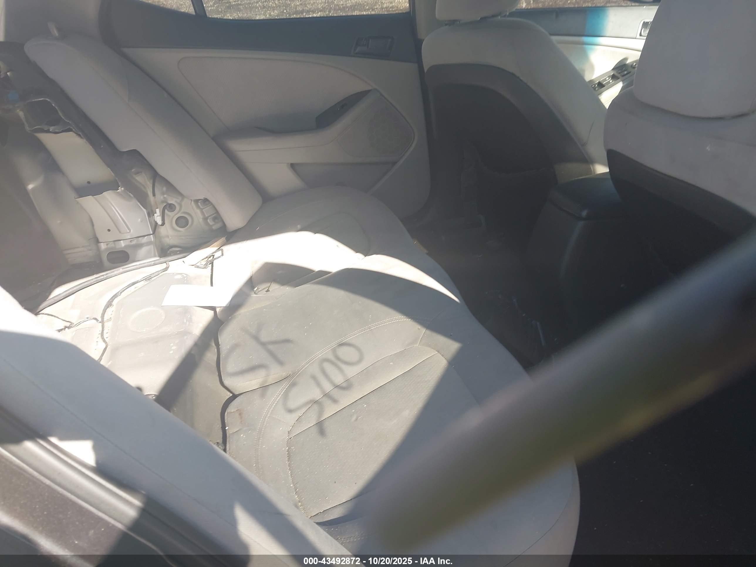 KIA OPTIMA image 8