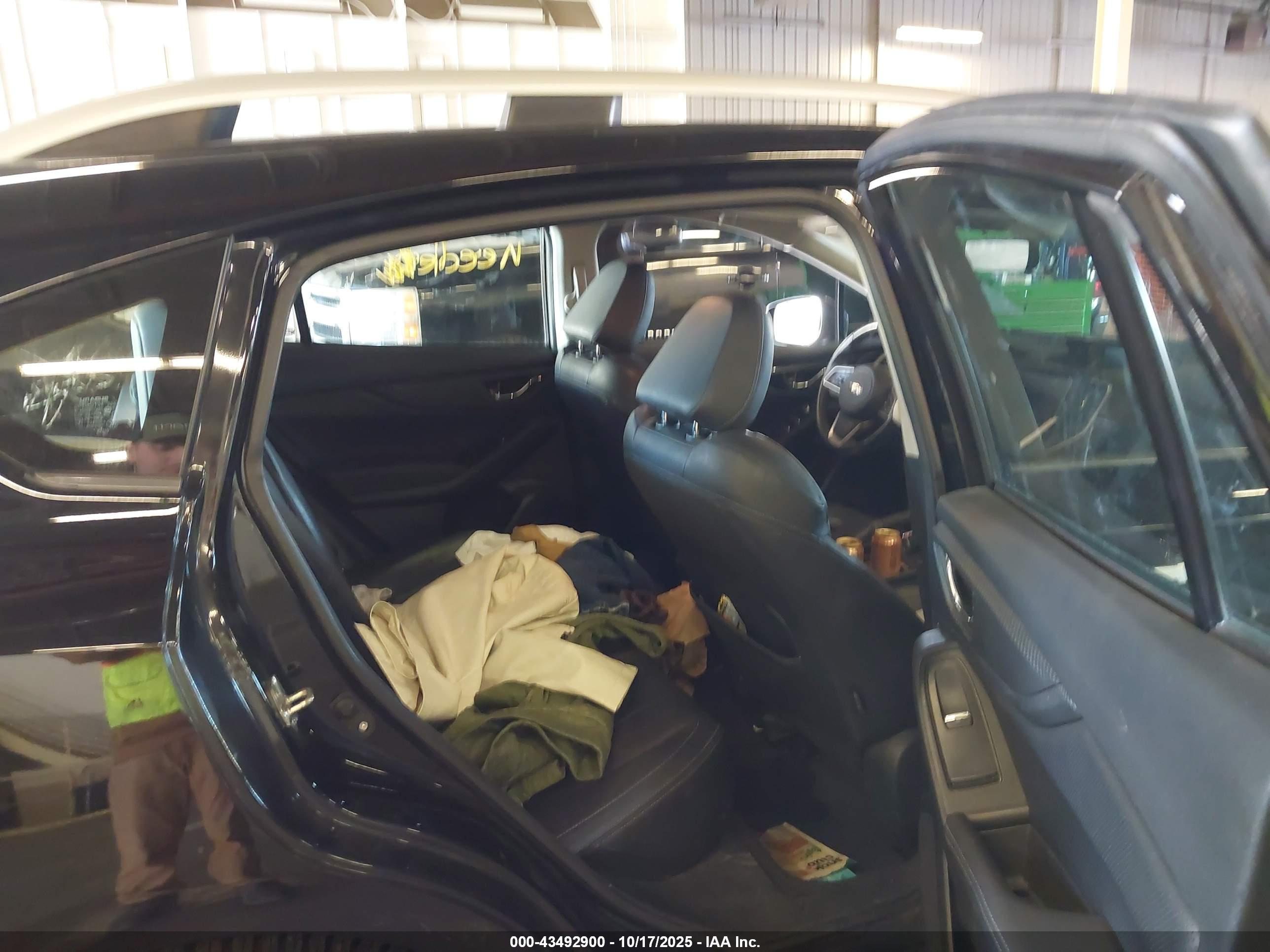 SUBARU IMPREZA image 8