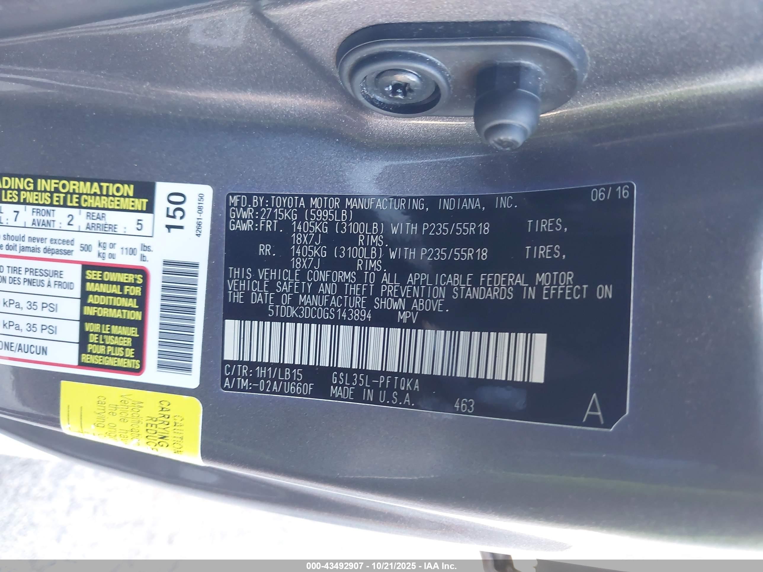 TOYOTA SIENNA image 9
