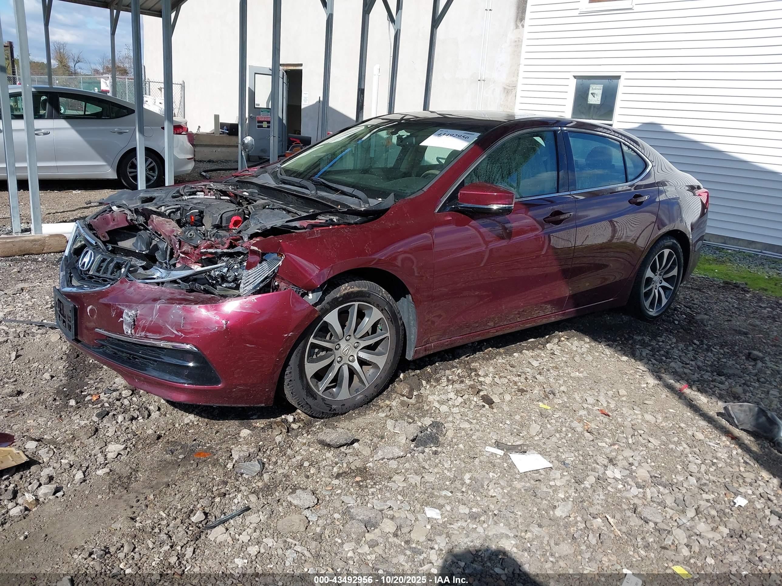 ACURA TLX image 2