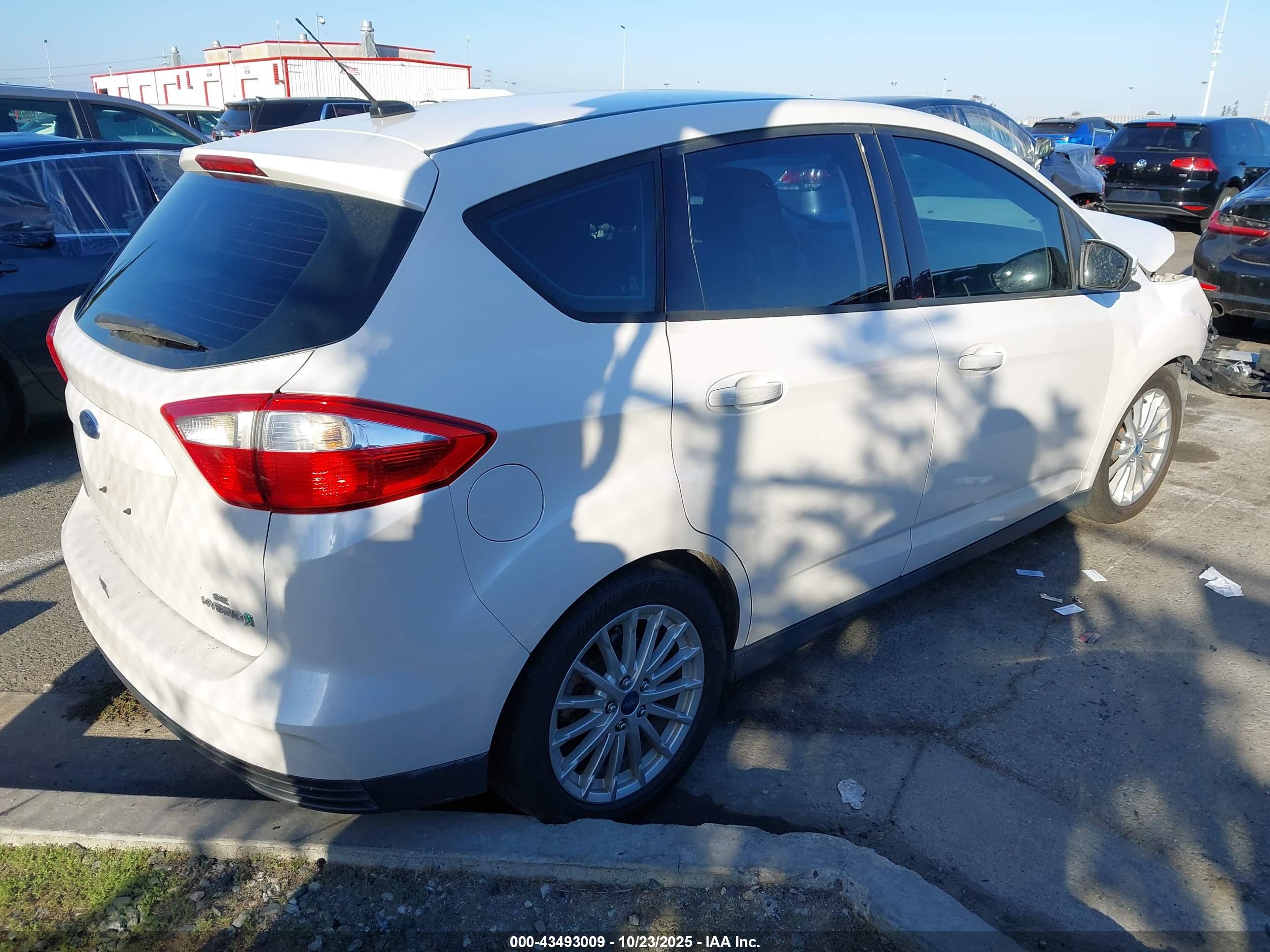 FORD C-MAX image 4