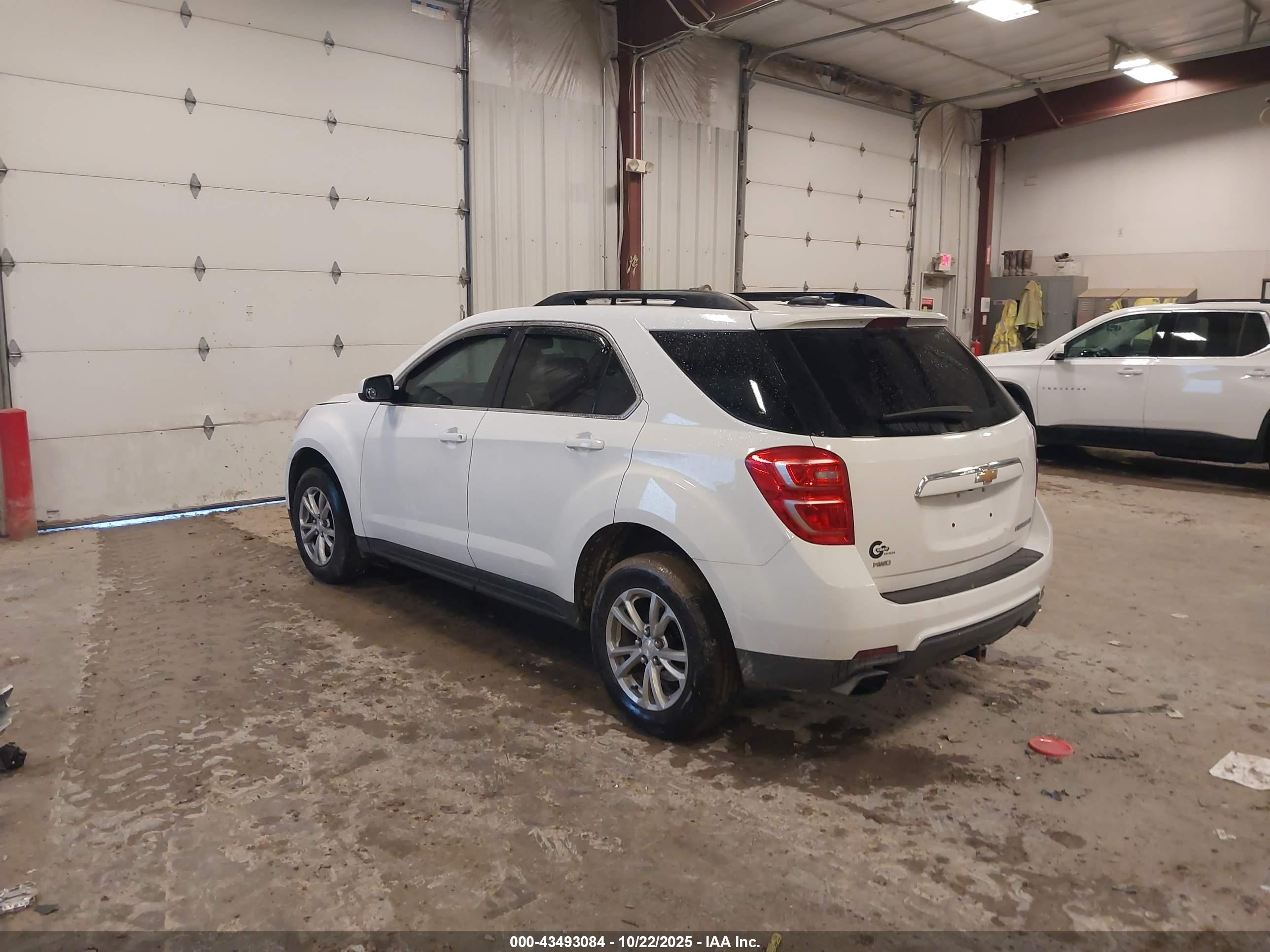 CHEVROLET EQUINOX image 3