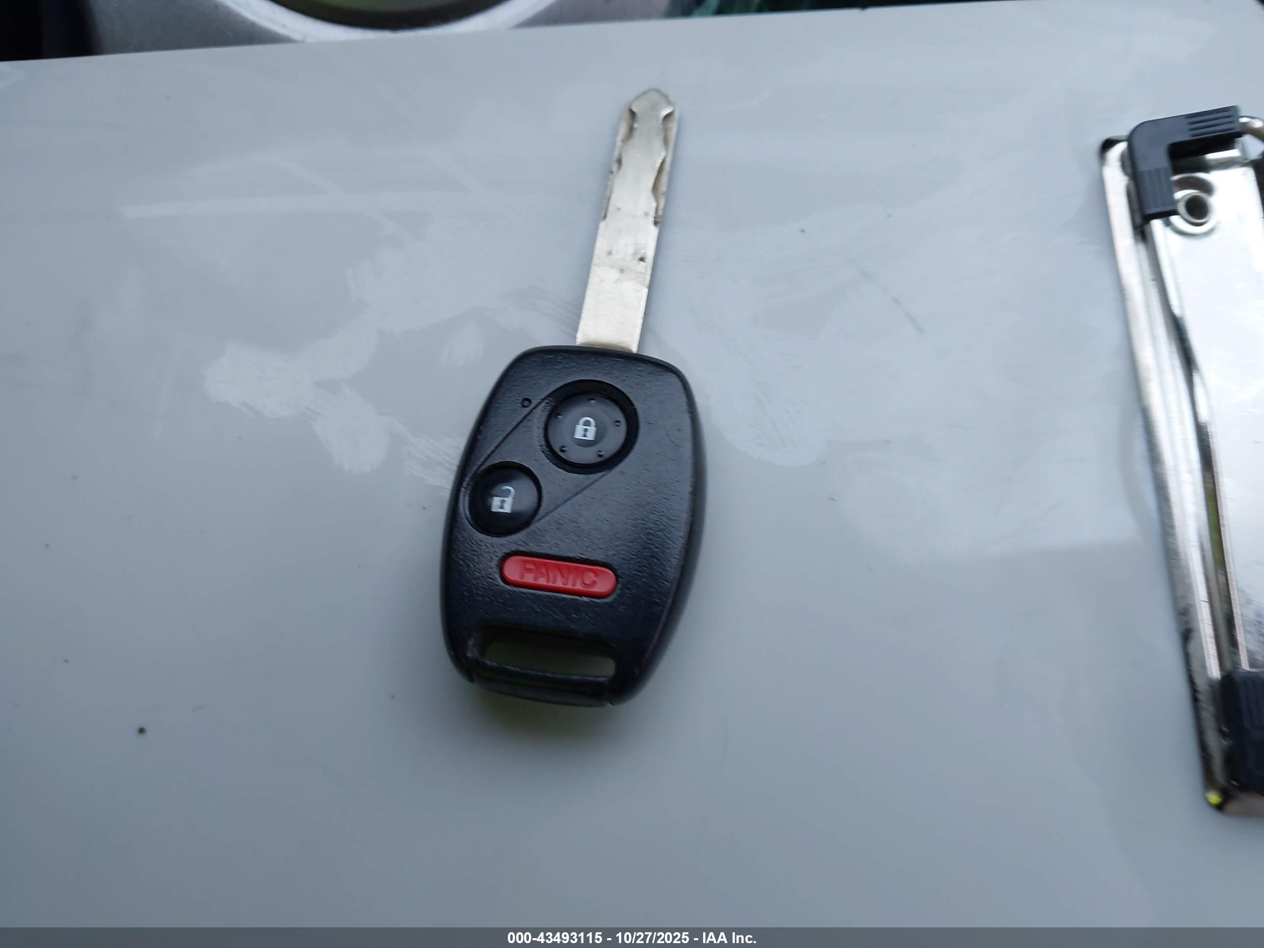 HONDA CIVIC image 11