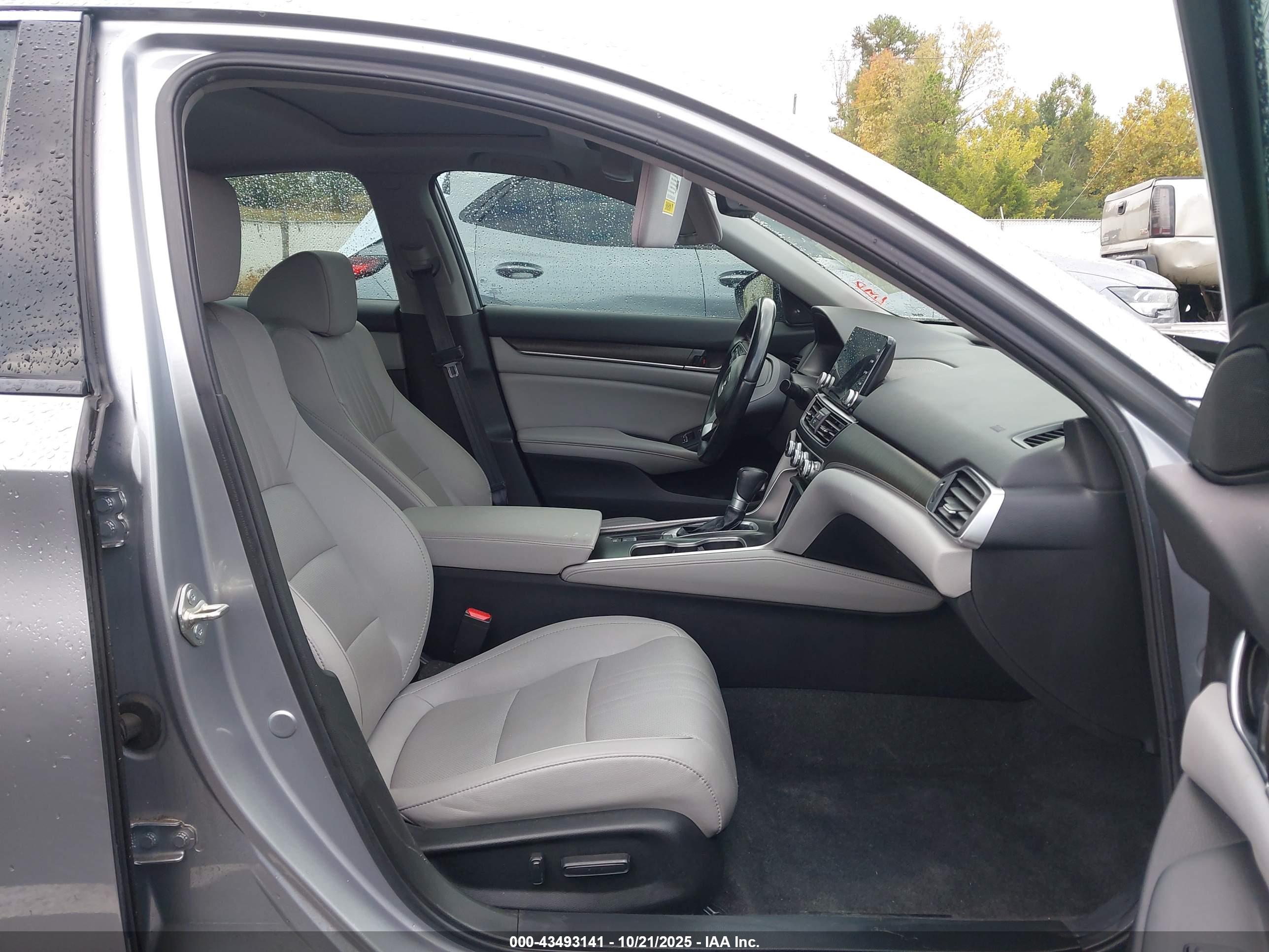 HONDA ACCORD image 5