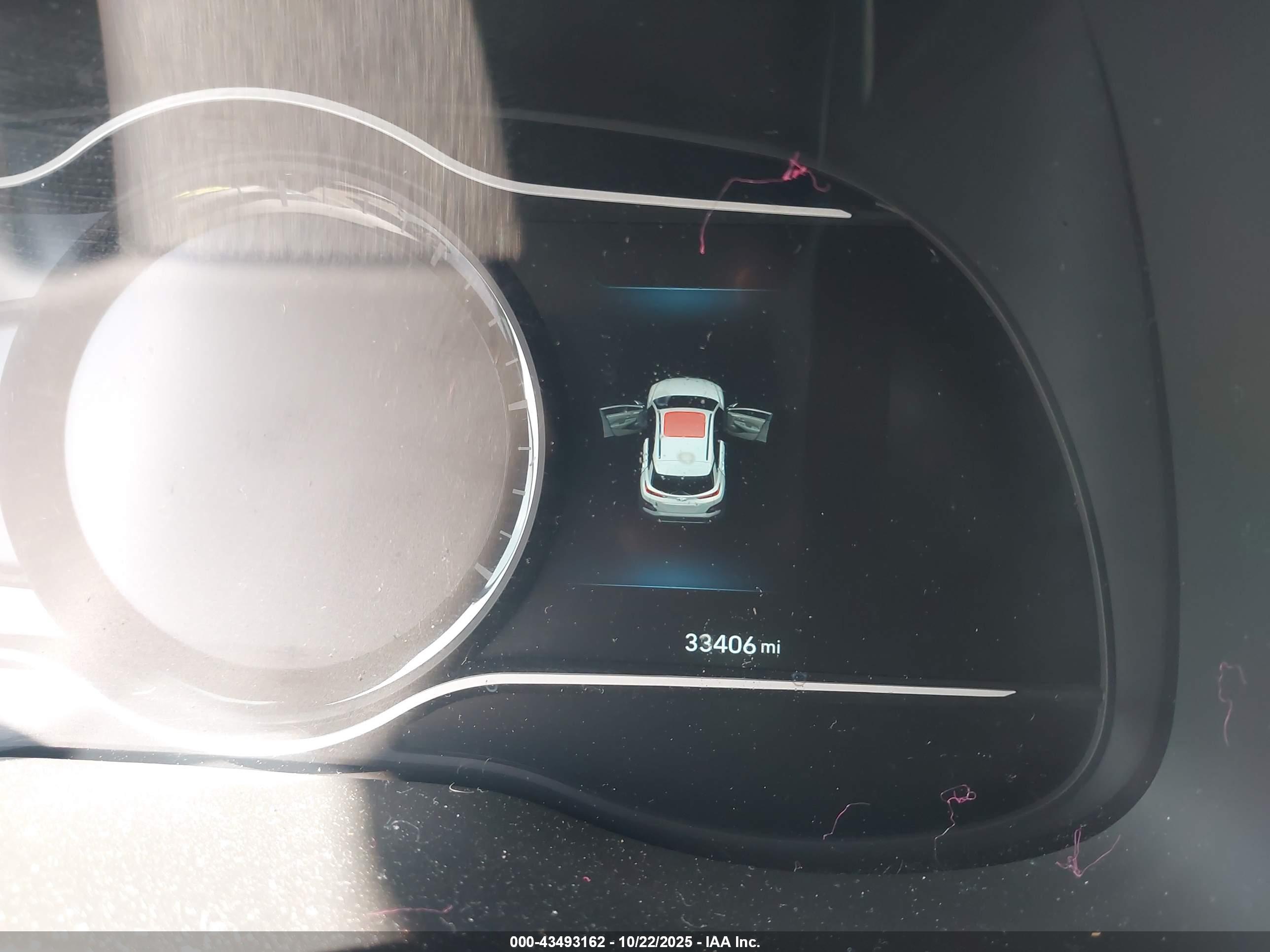 HYUNDAI KONA image 7