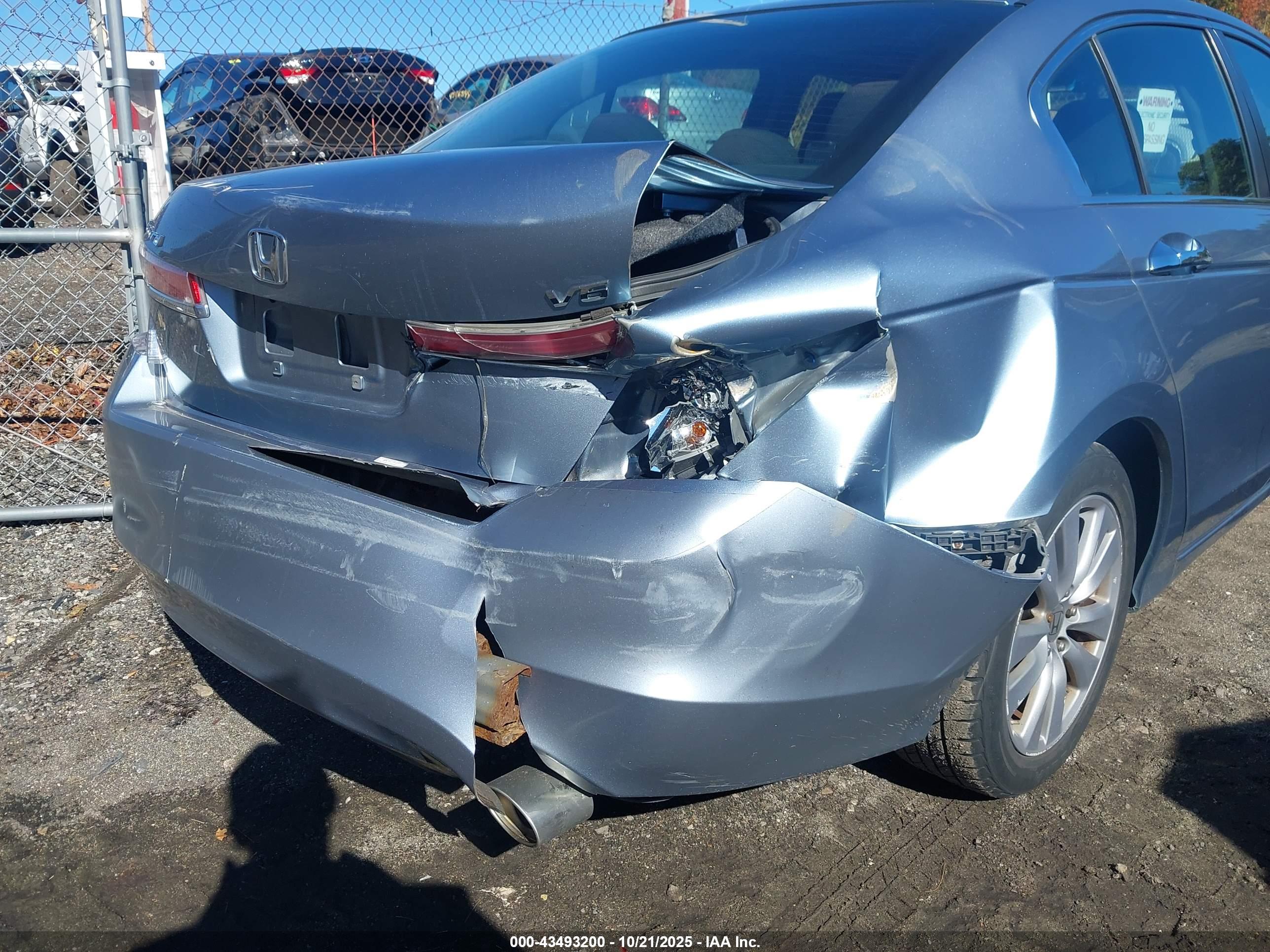 HONDA ACCORD image 6