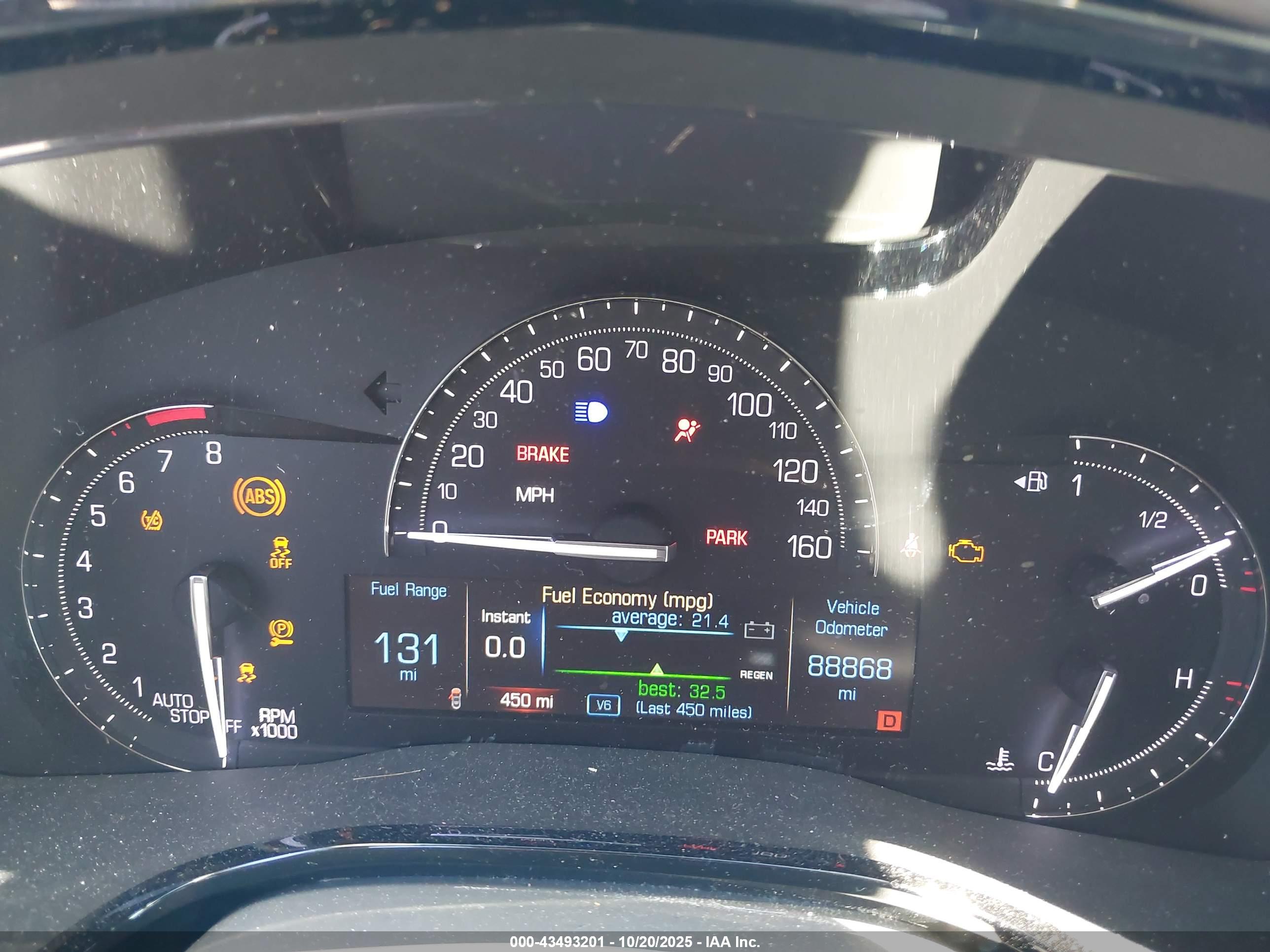 CADILLAC XT5 image 7
