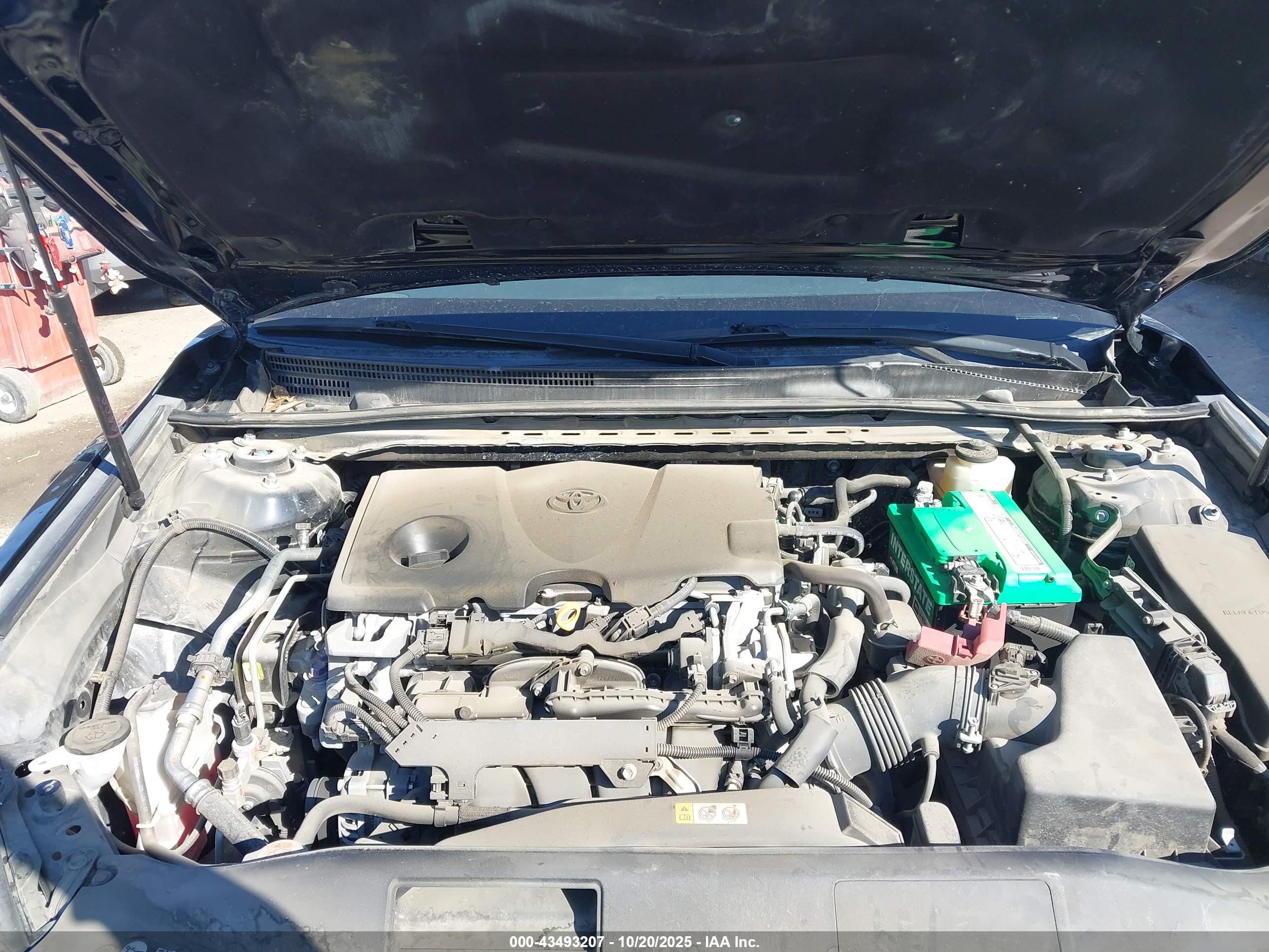TOYOTA CAMRY image 10