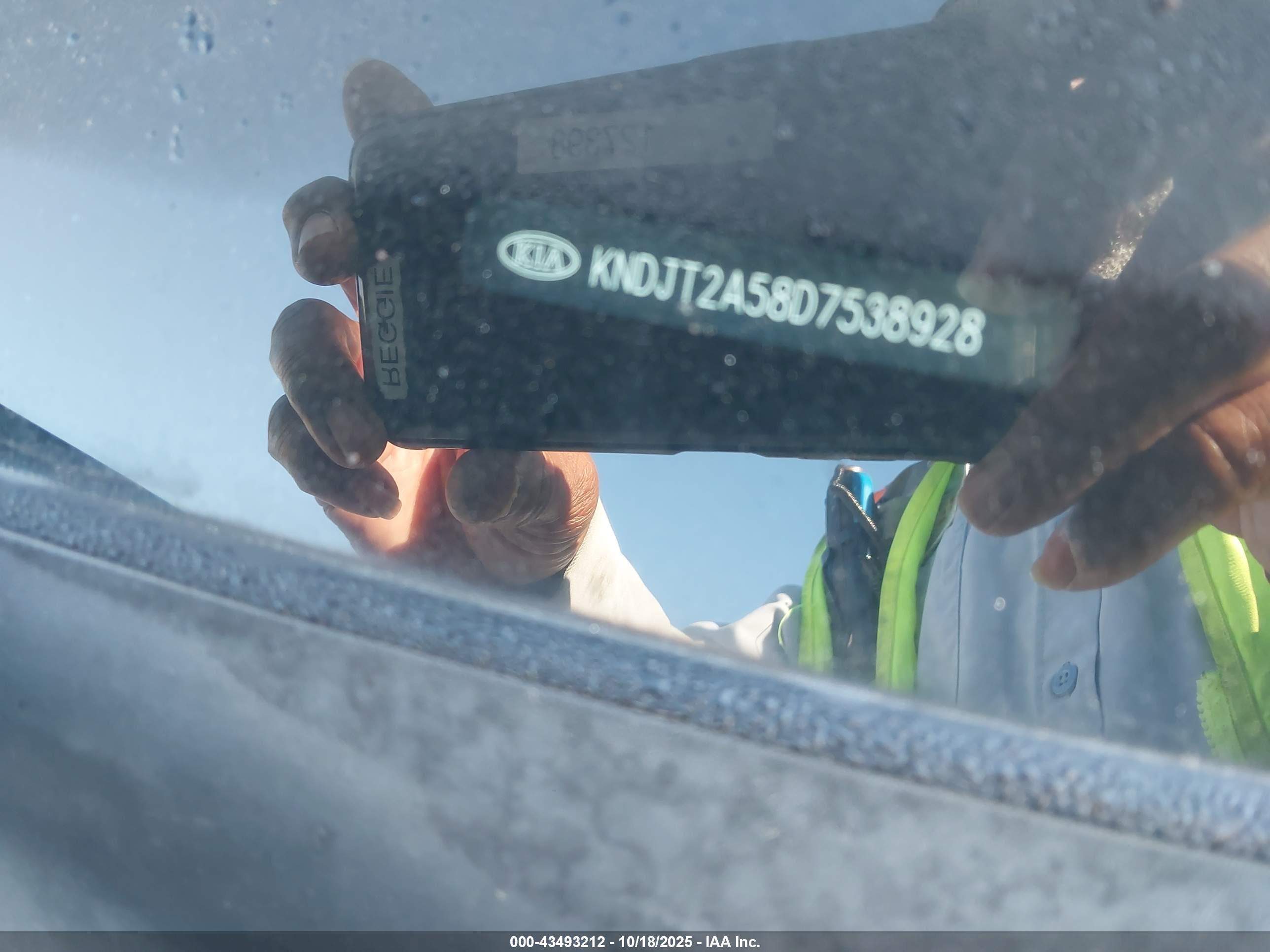 KIA SOUL image 9