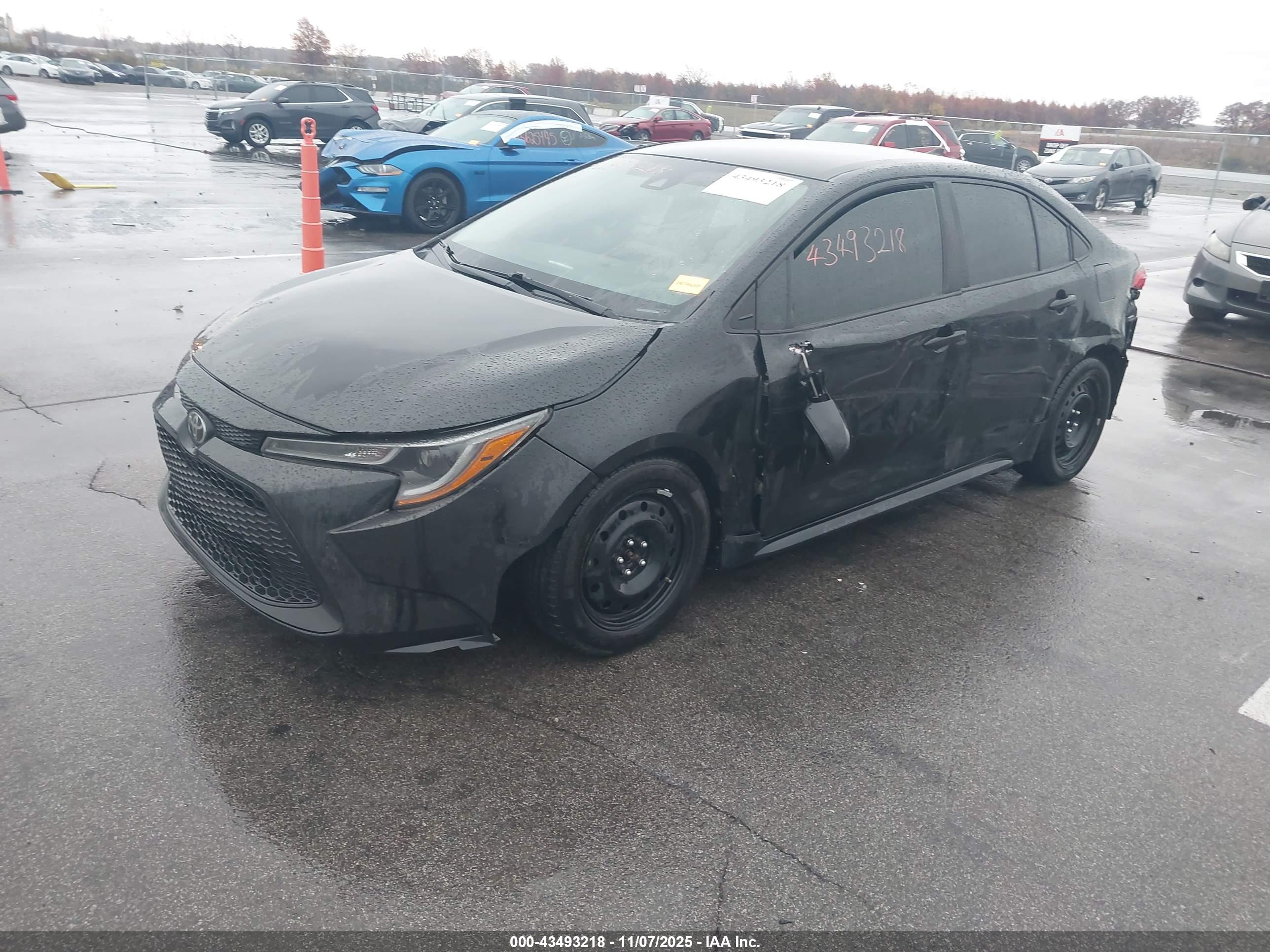 TOYOTA COROLLA image 2