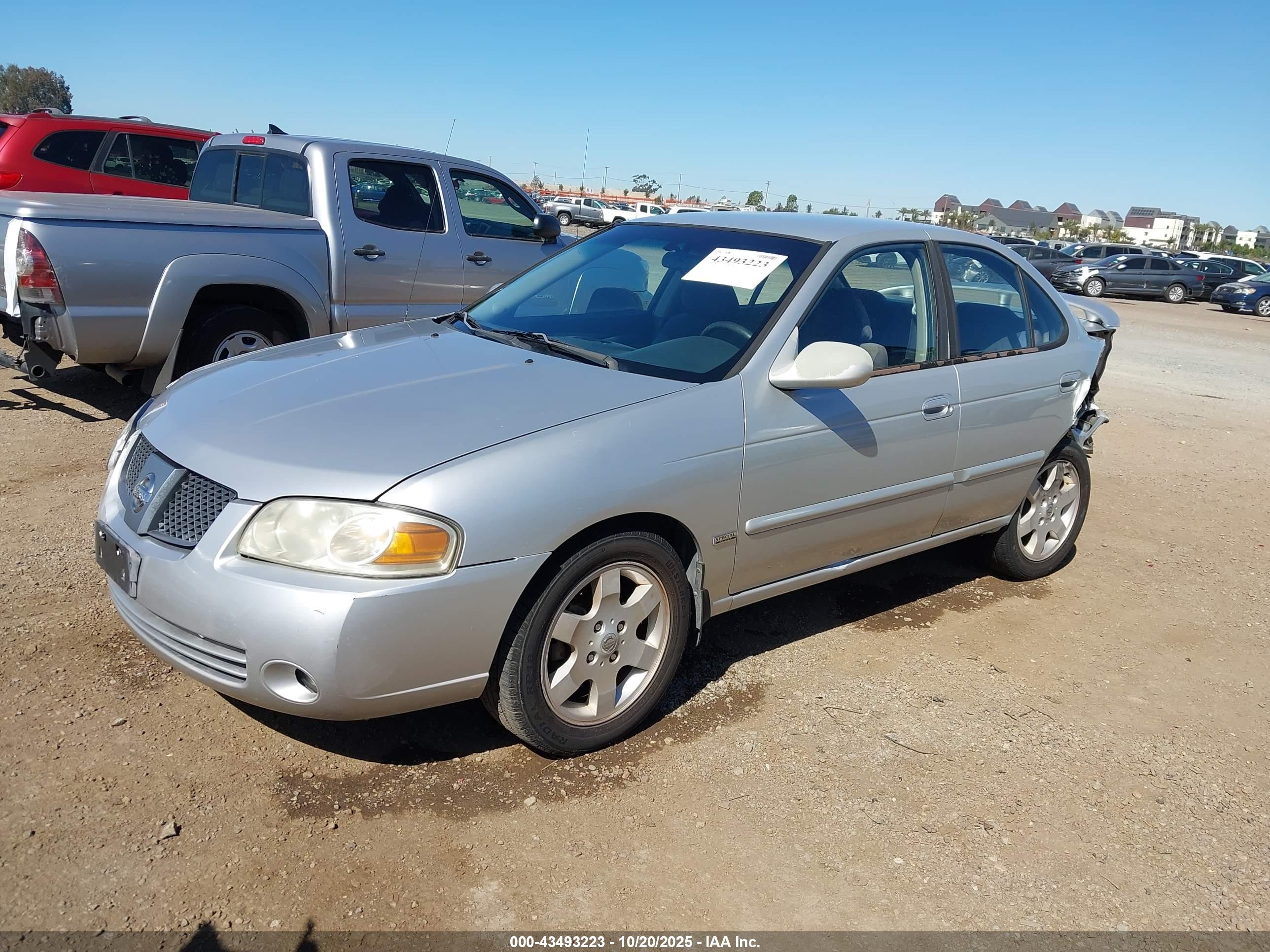 NISSAN SENTRA image 2