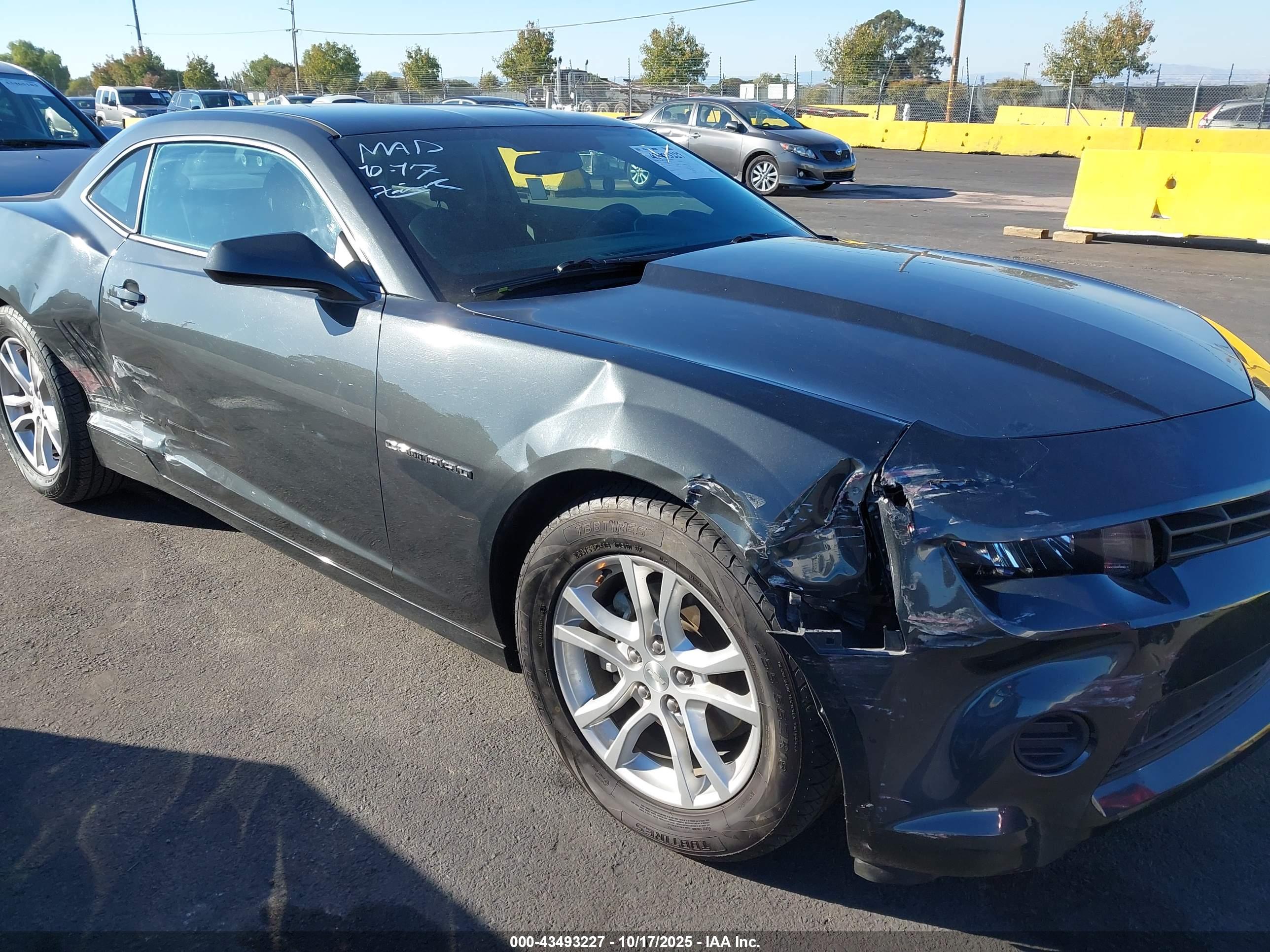 CHEVROLET CAMARO image 6
