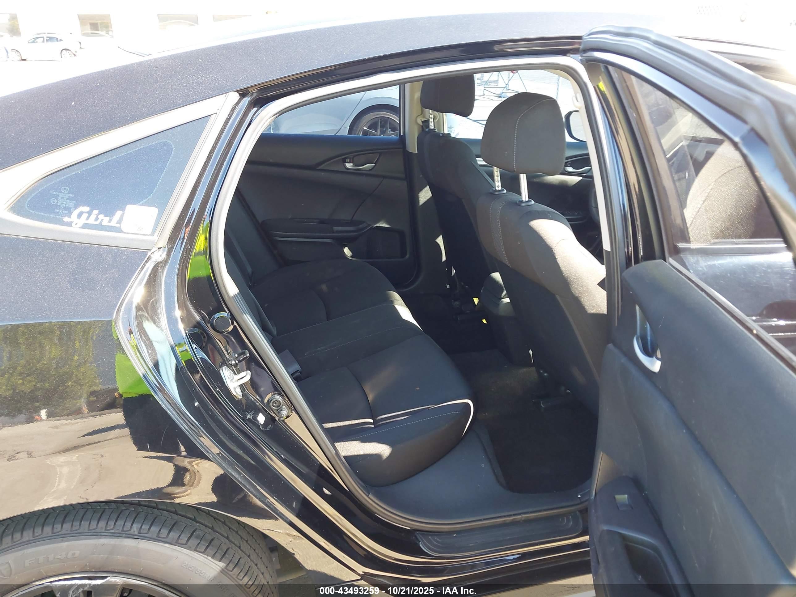 HONDA CIVIC image 8