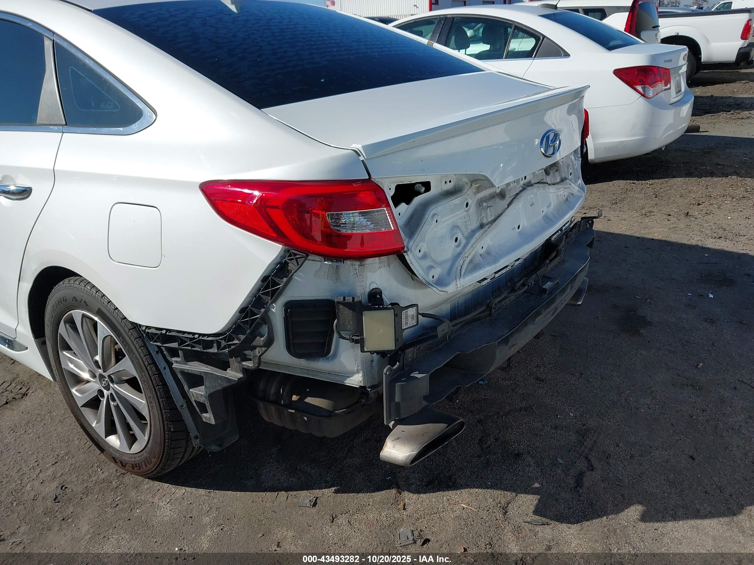 HYUNDAI SONATA image 6