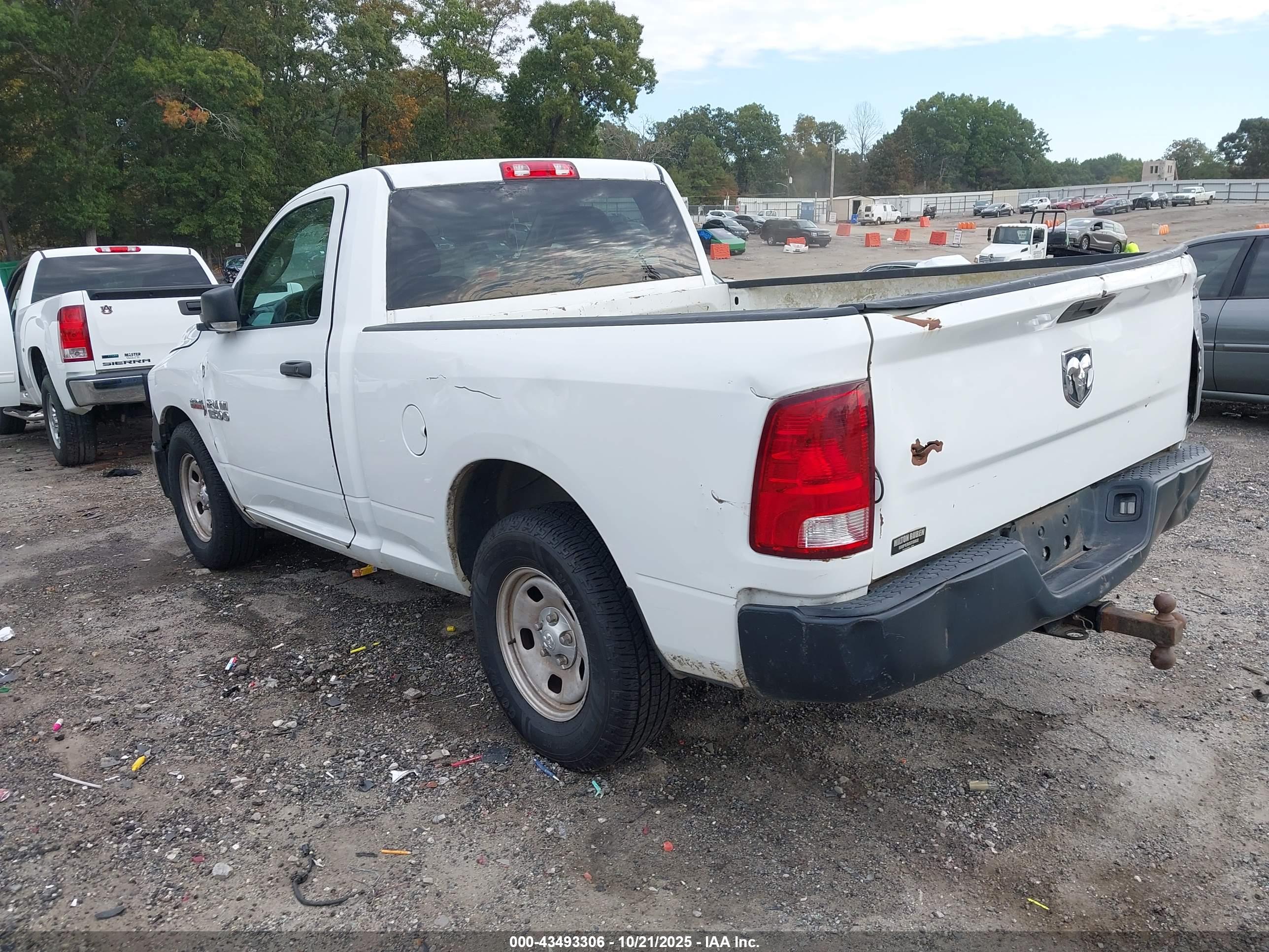 RAM 1500 image 3