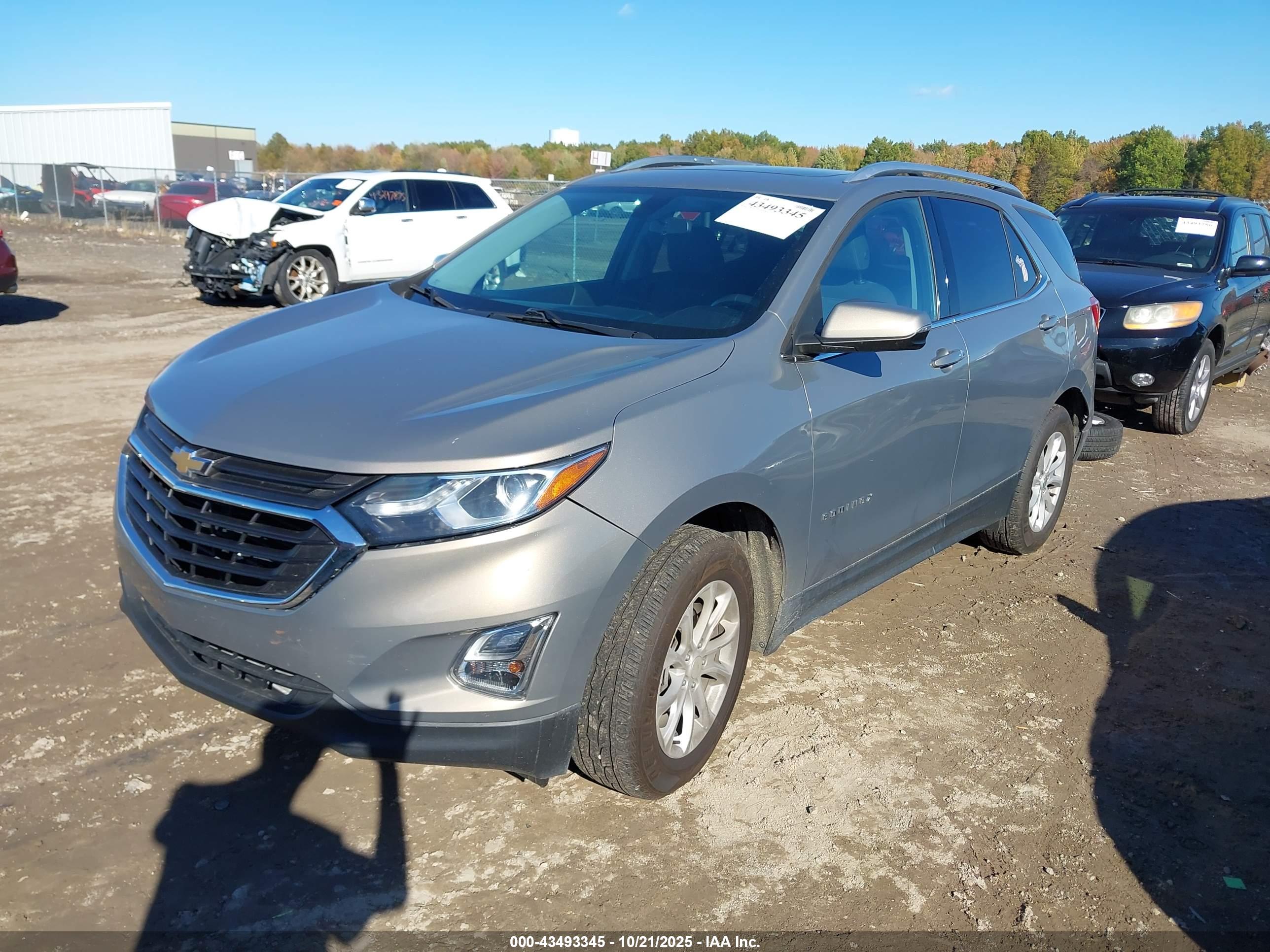 CHEVROLET EQUINOX image 2