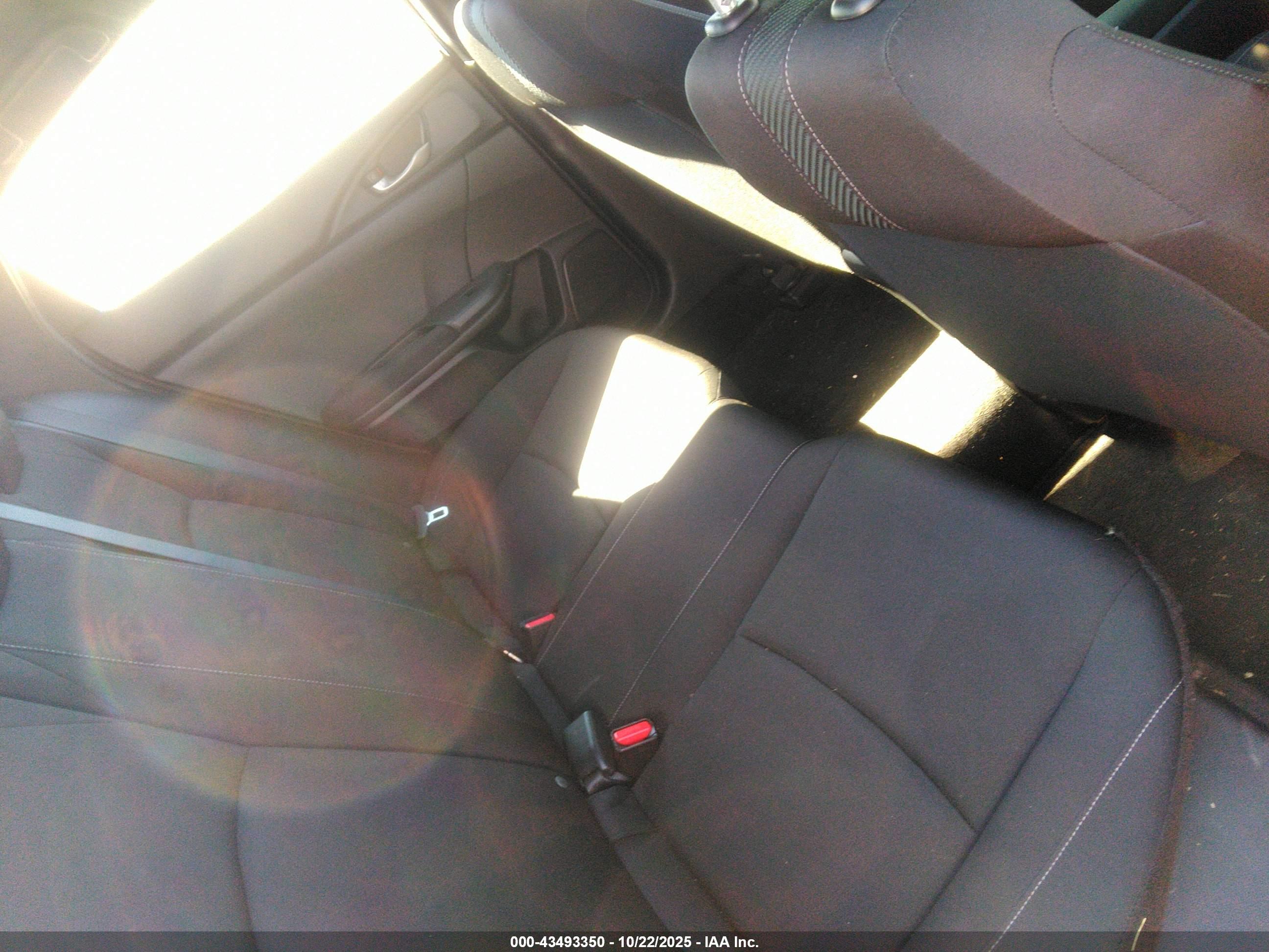 HONDA CIVIC image 8