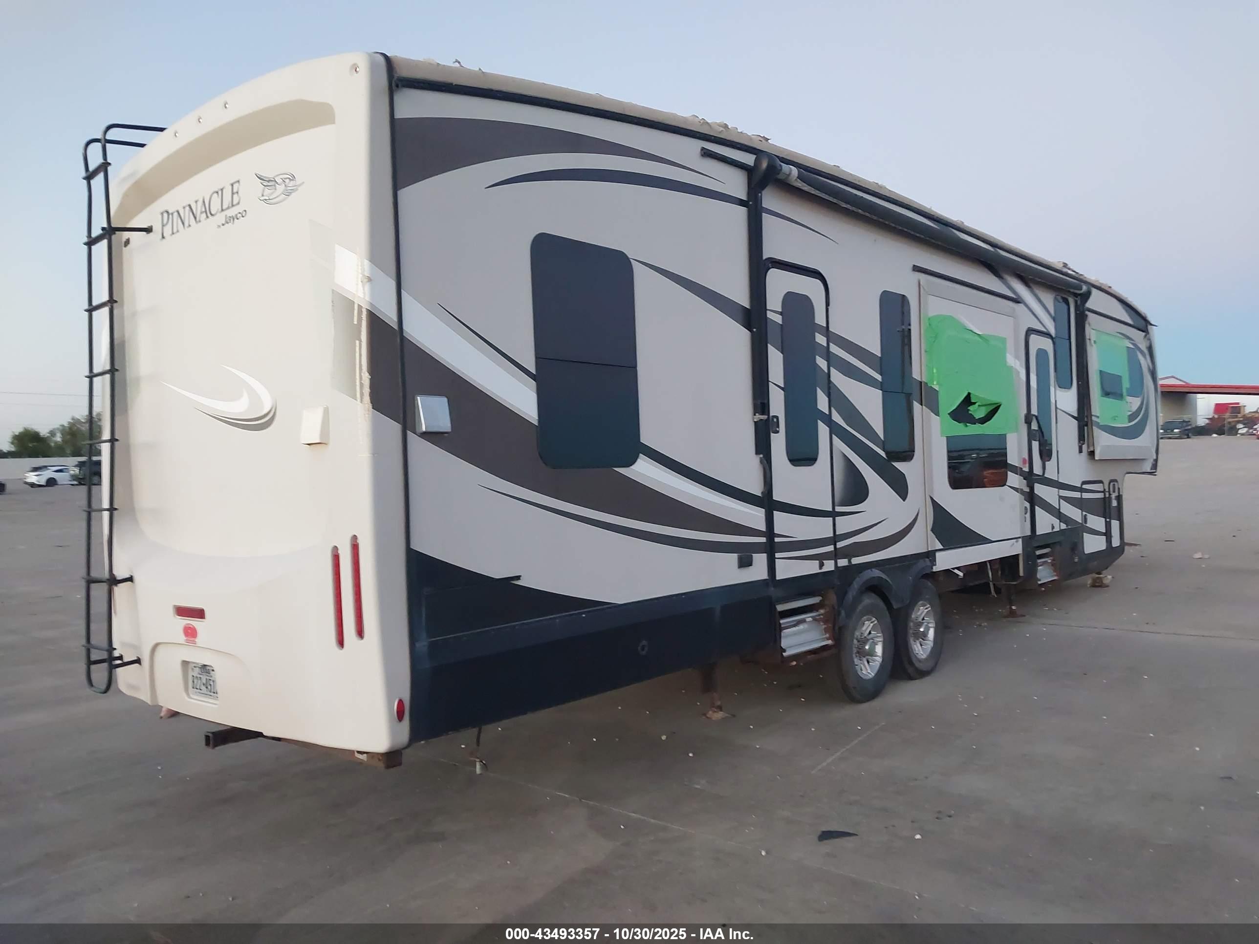 JAYCO PINNACLE image 4