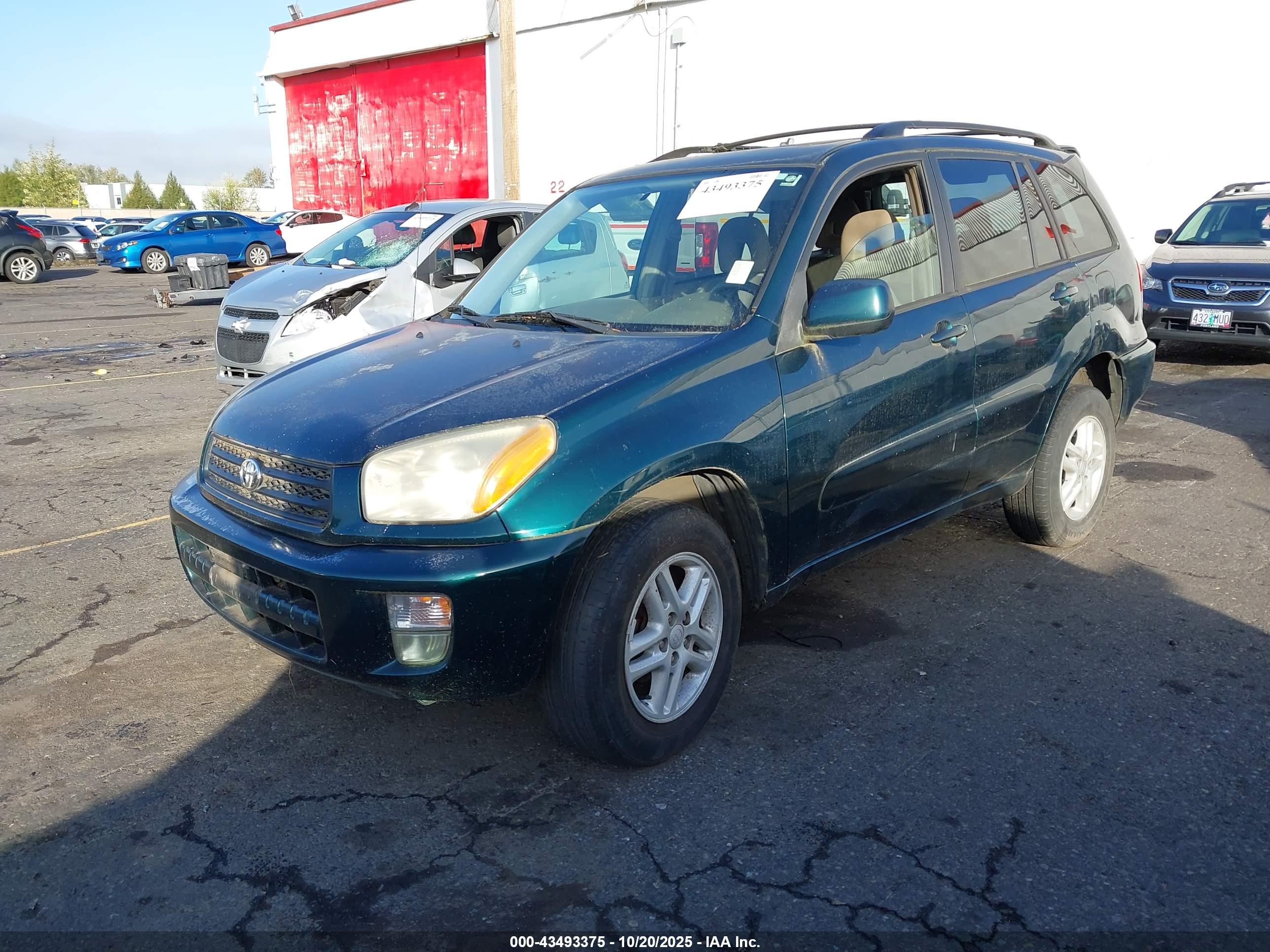 TOYOTA RAV4 image 2