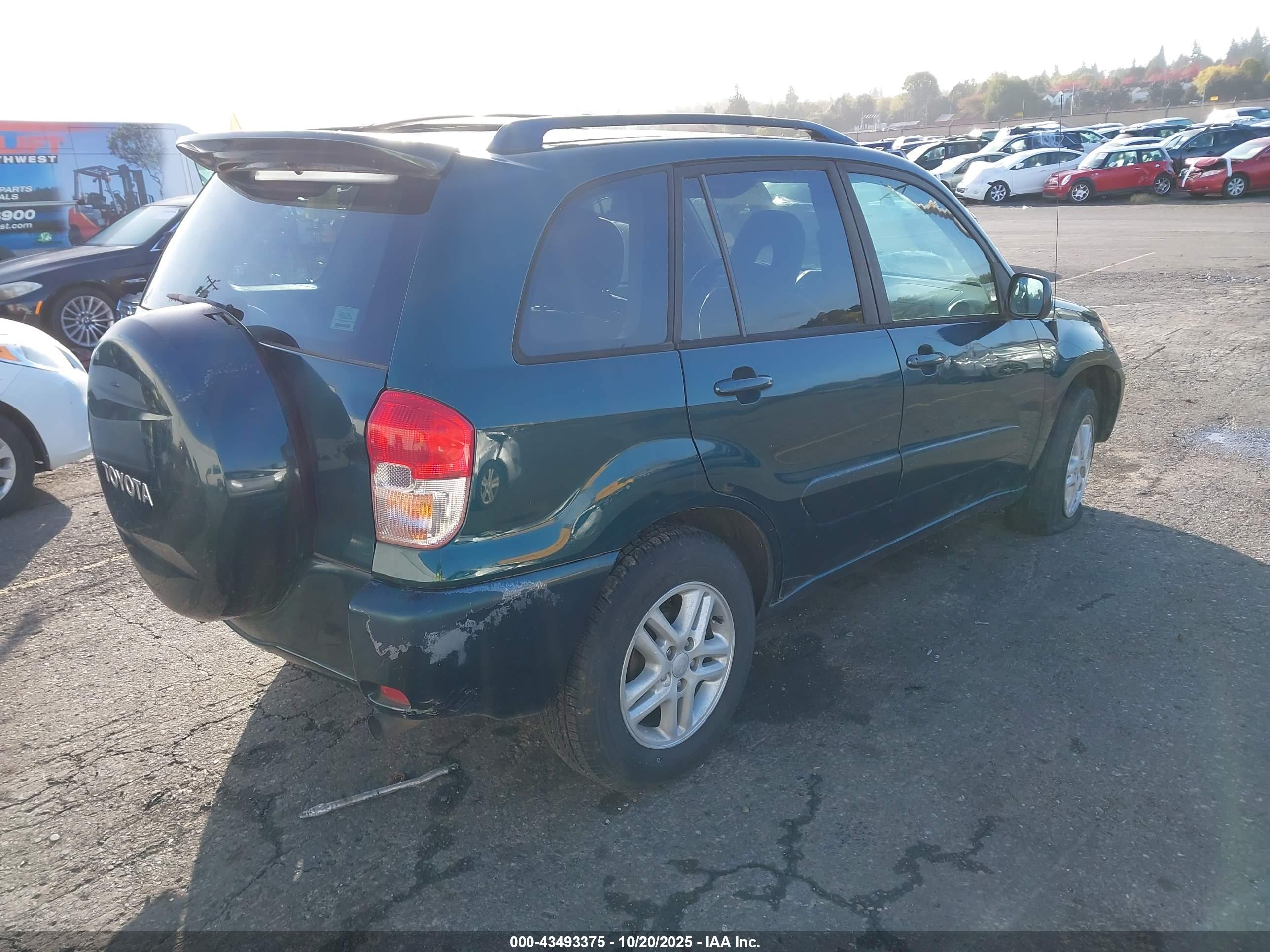 TOYOTA RAV4 image 4