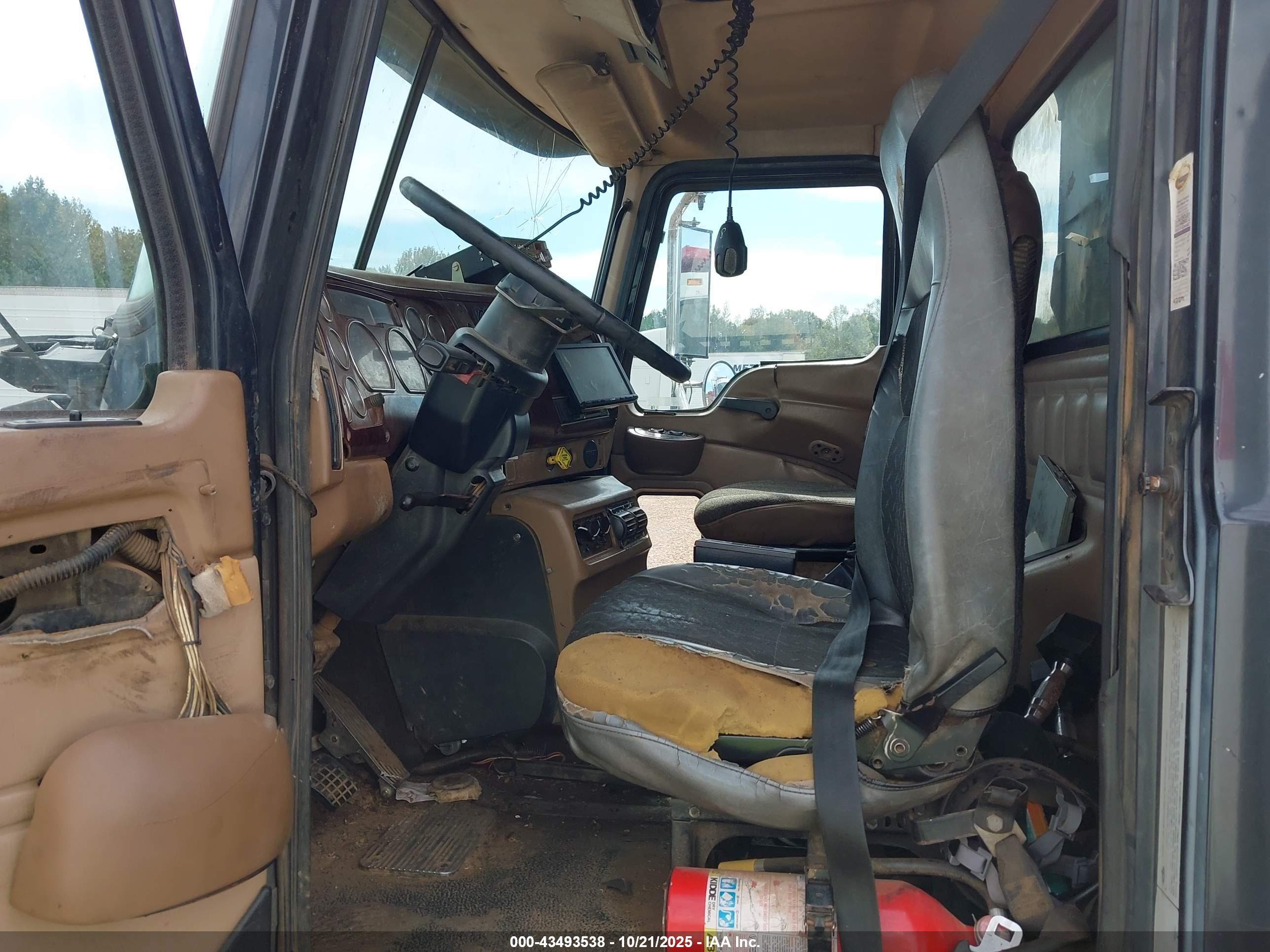 MACK 700 image 7