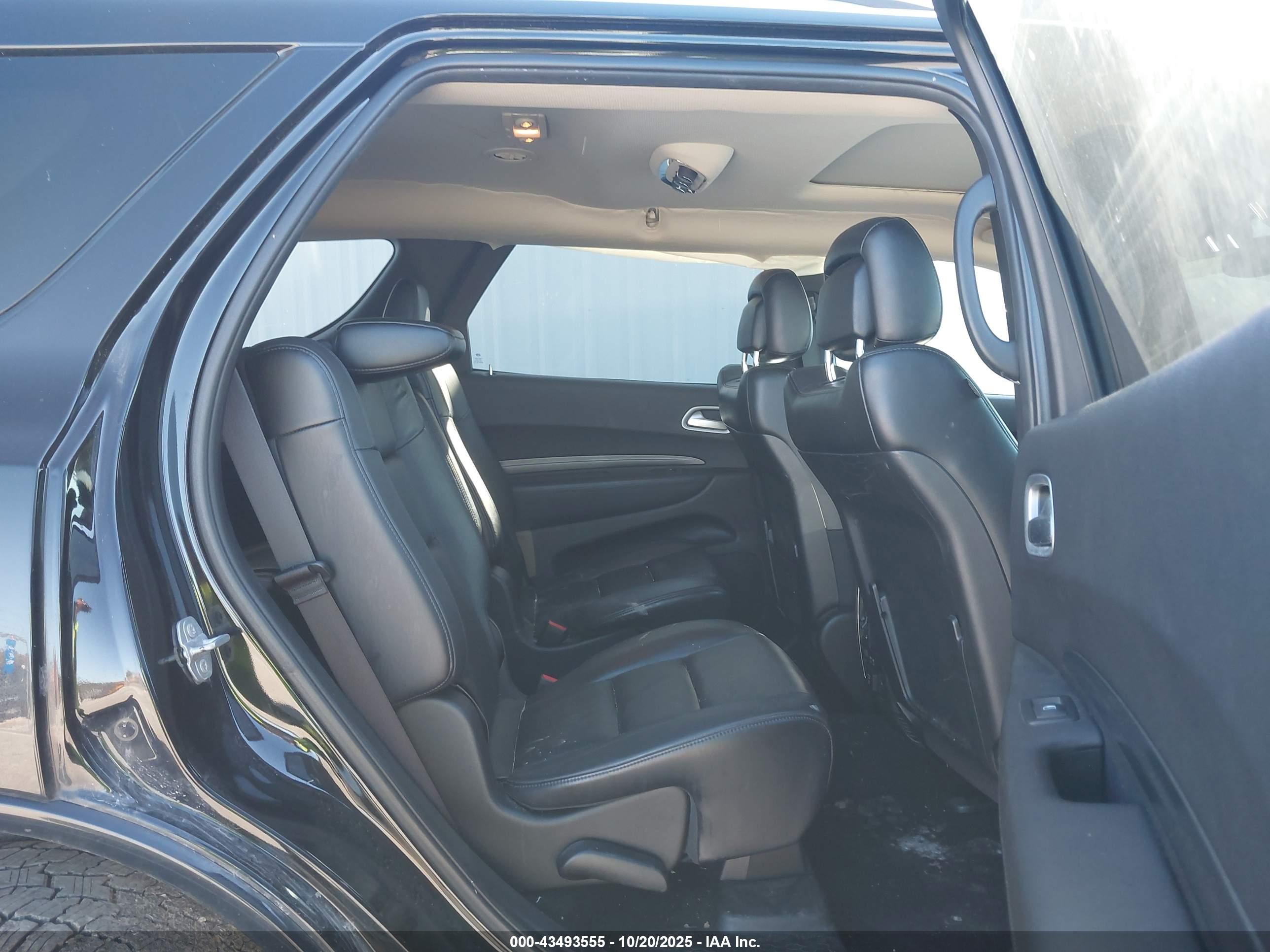 DODGE DURANGO image 8