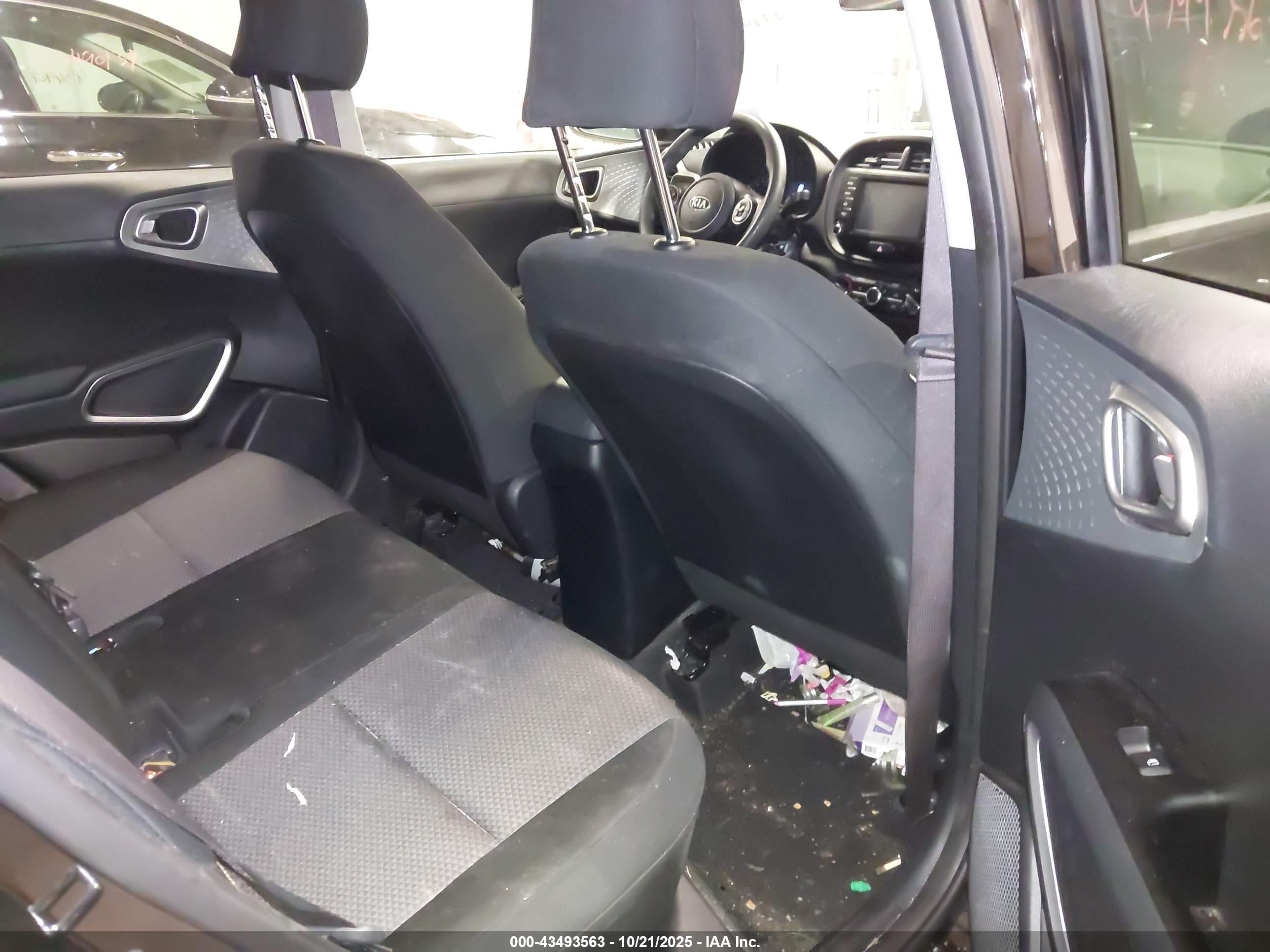 KIA SOUL image 8