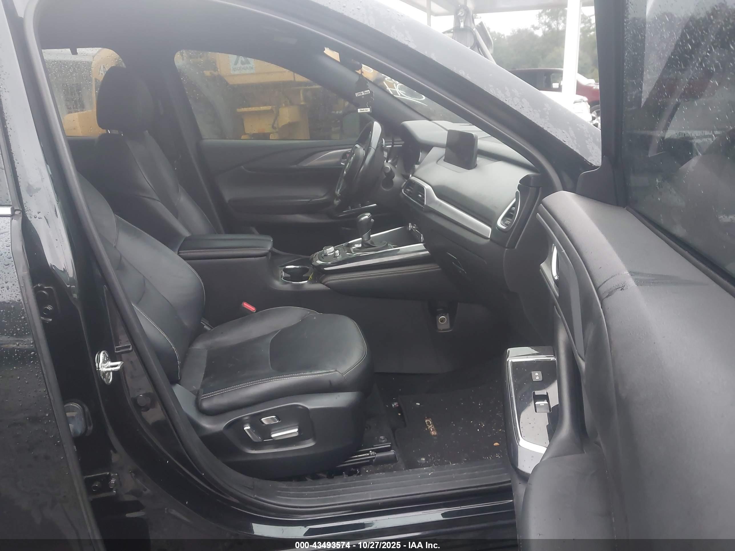 MAZDA CX-9 image 5