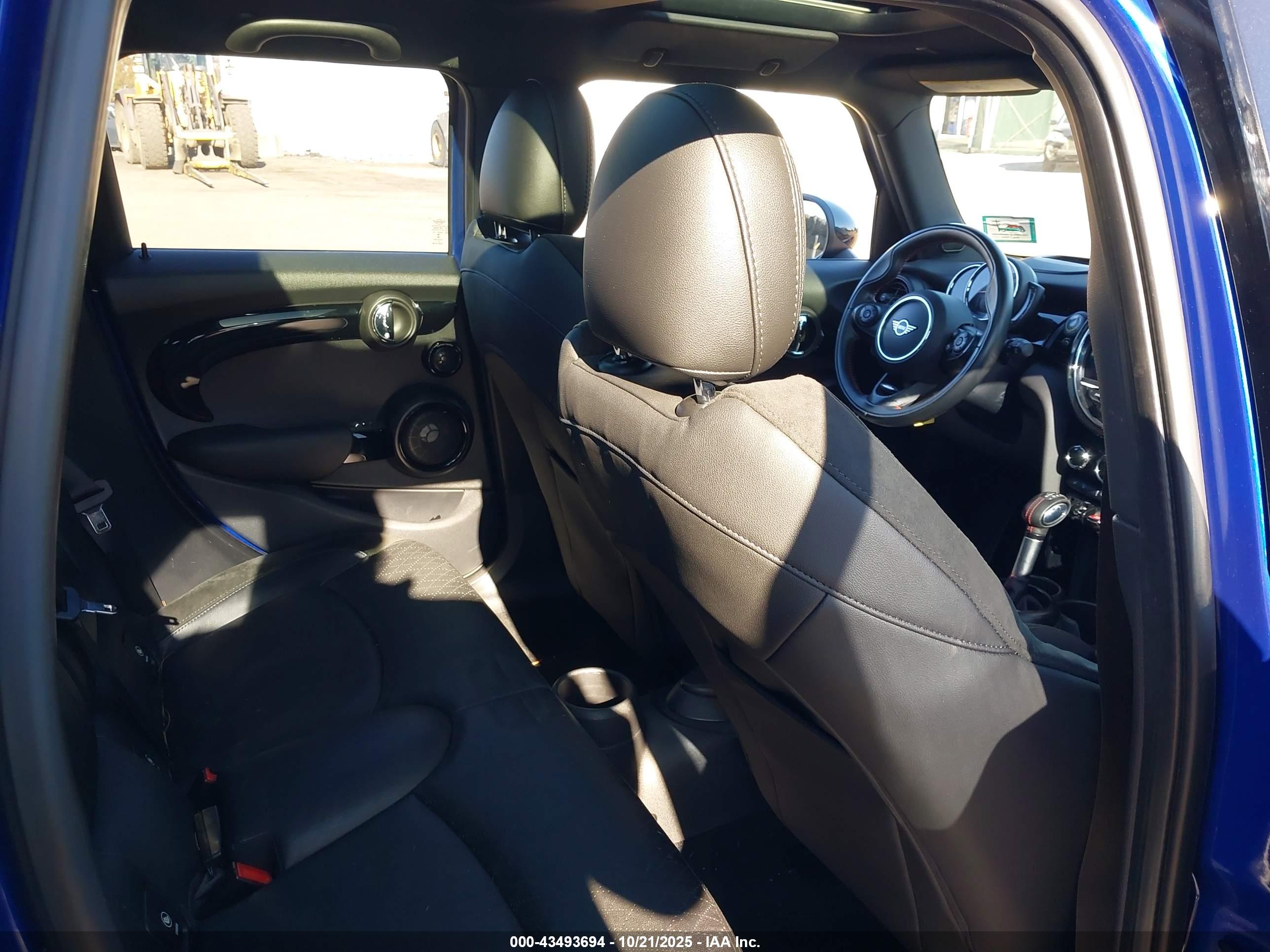 MINI HARDTOP image 8