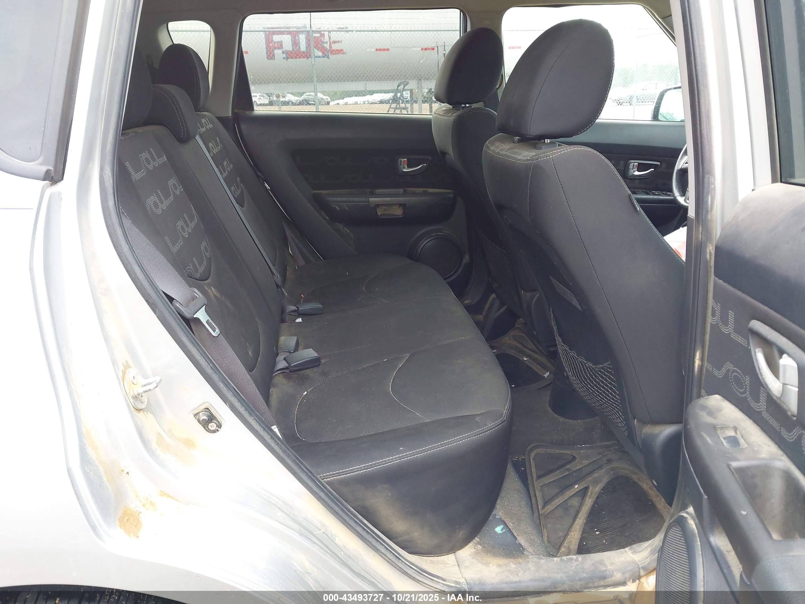 KIA SOUL image 8