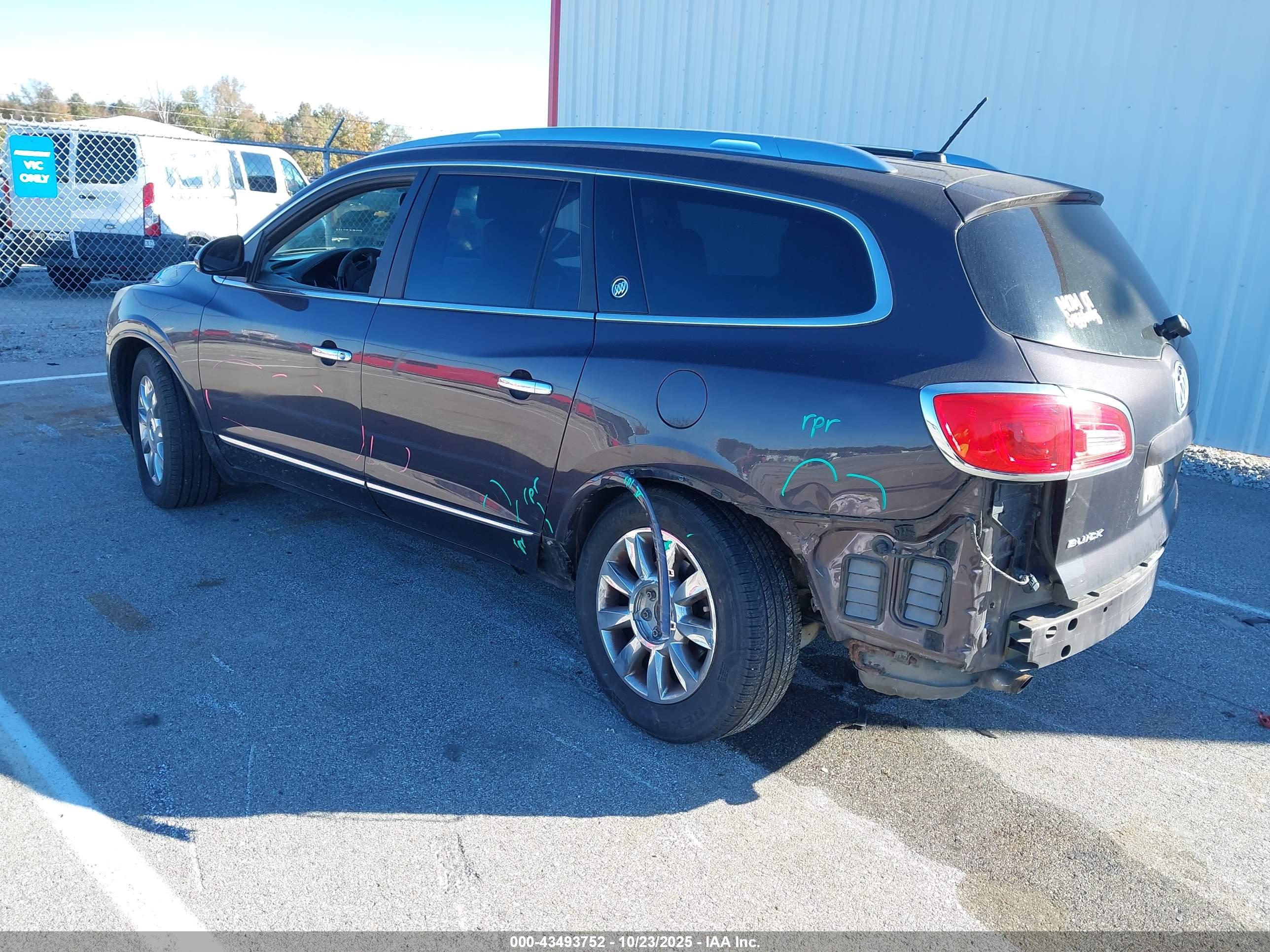 BUICK ENCLAVE image 3