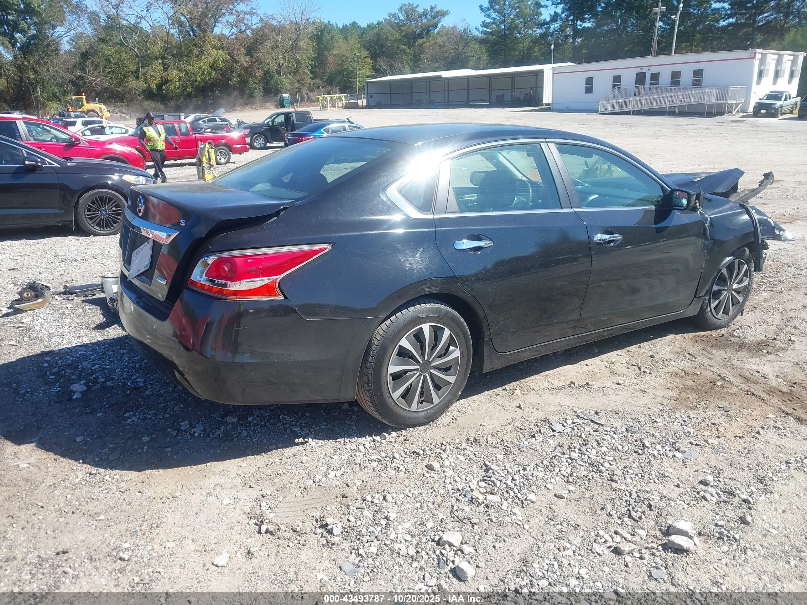 NISSAN ALTIMA image 4