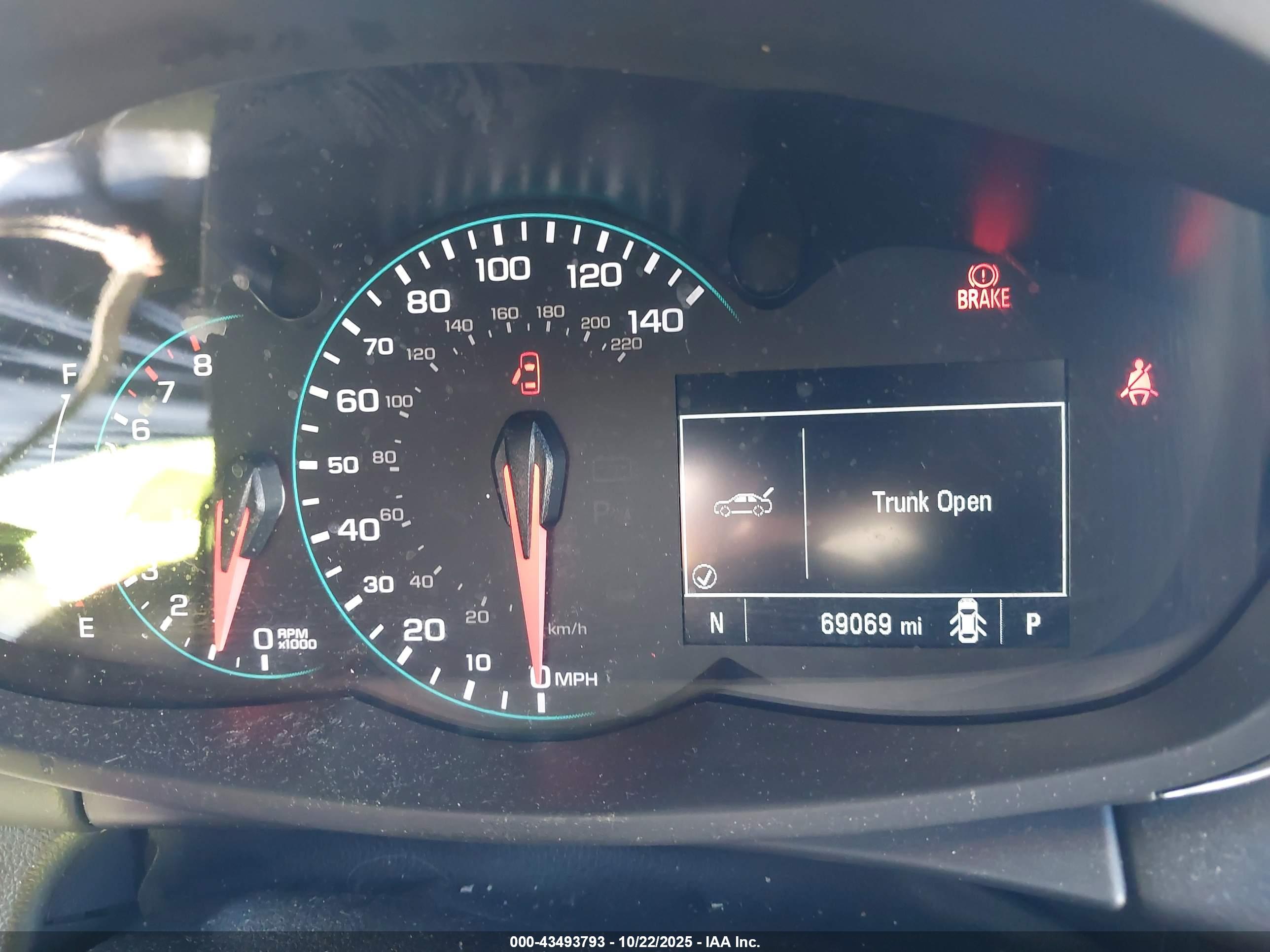 CHEVROLET TRAX image 7
