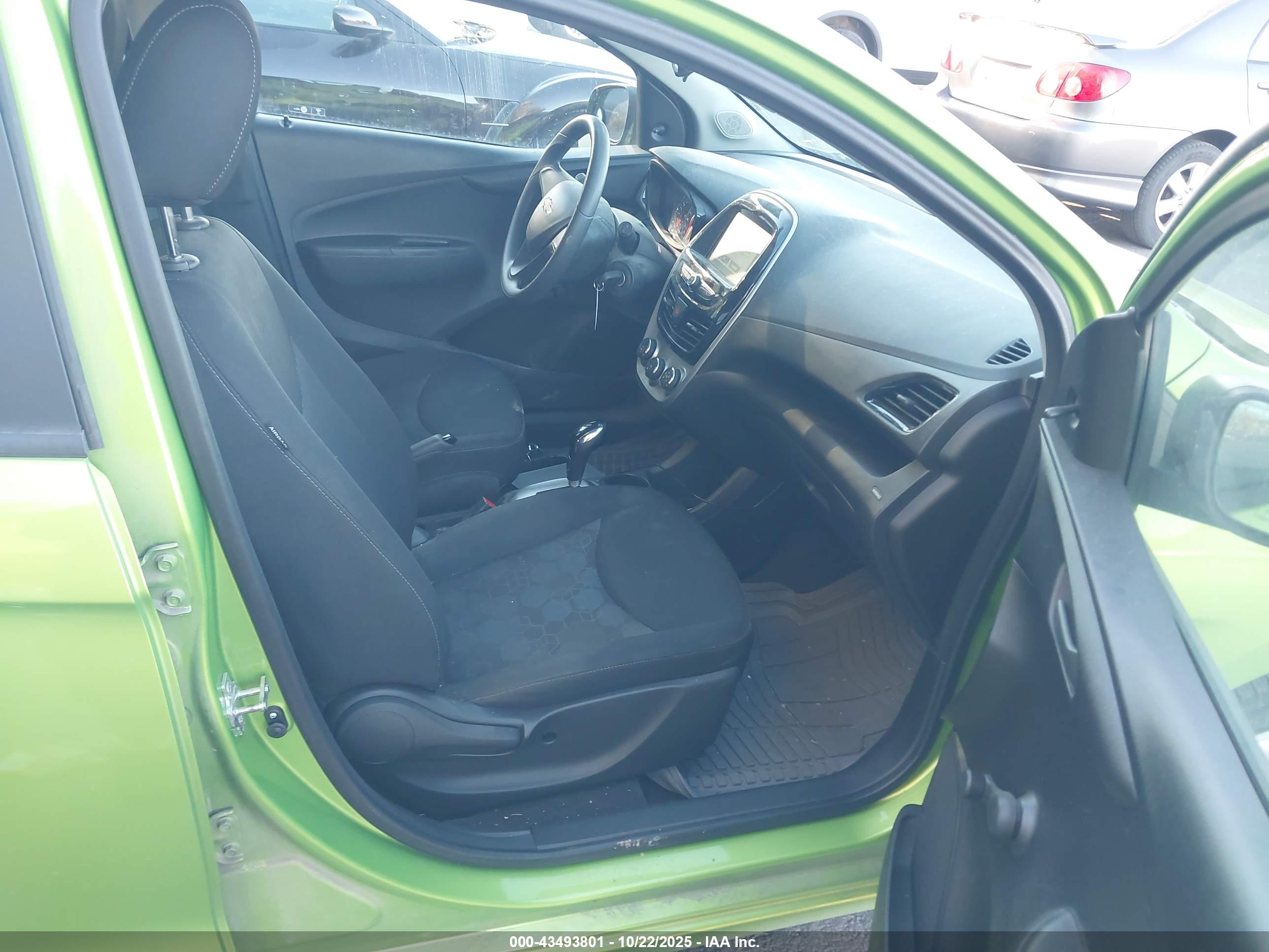 CHEVROLET SPARK image 5