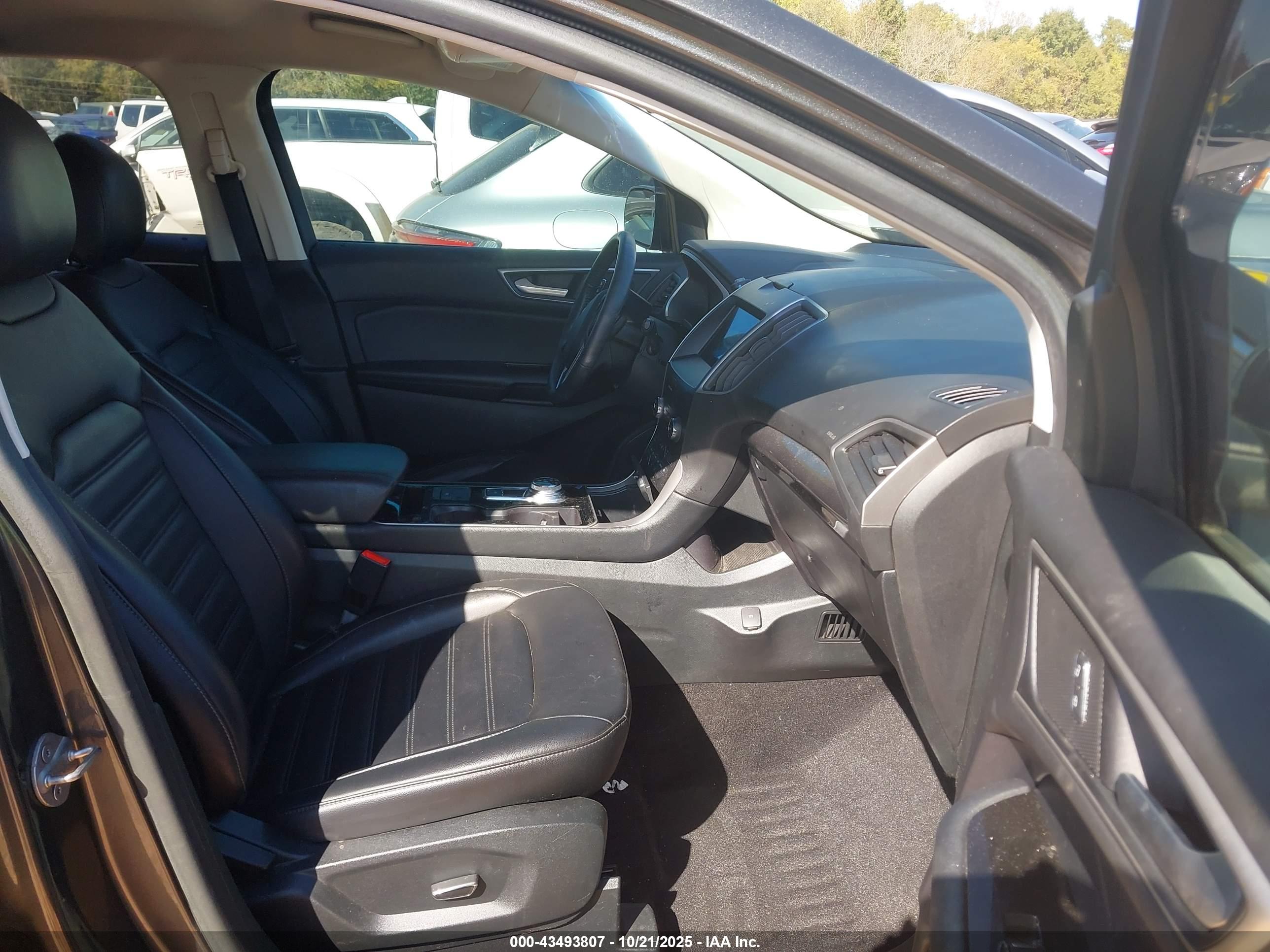 FORD EDGE image 5