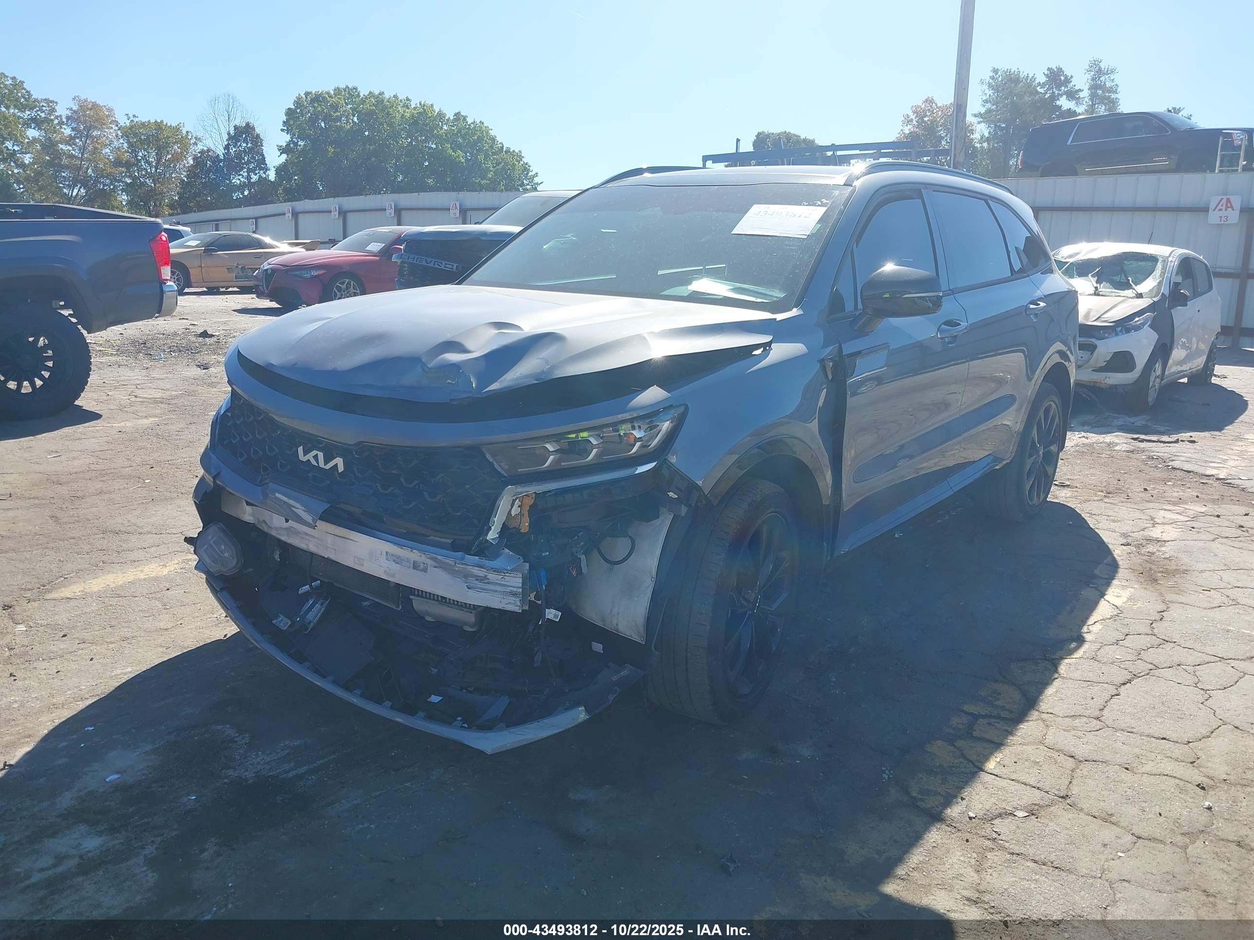 KIA SORENTO image 2