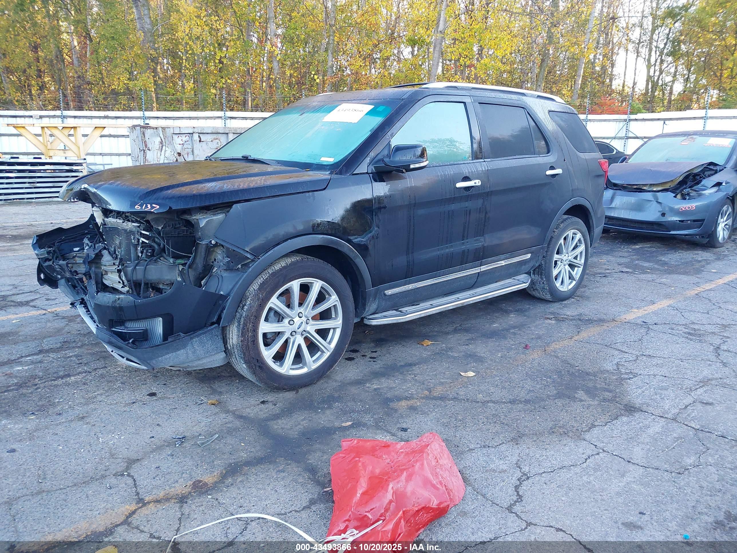FORD EXPLORER image 2