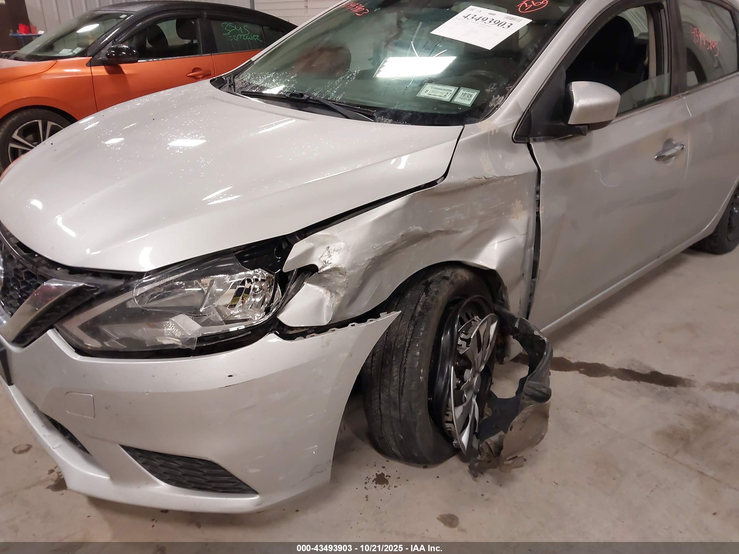 NISSAN SENTRA image 6