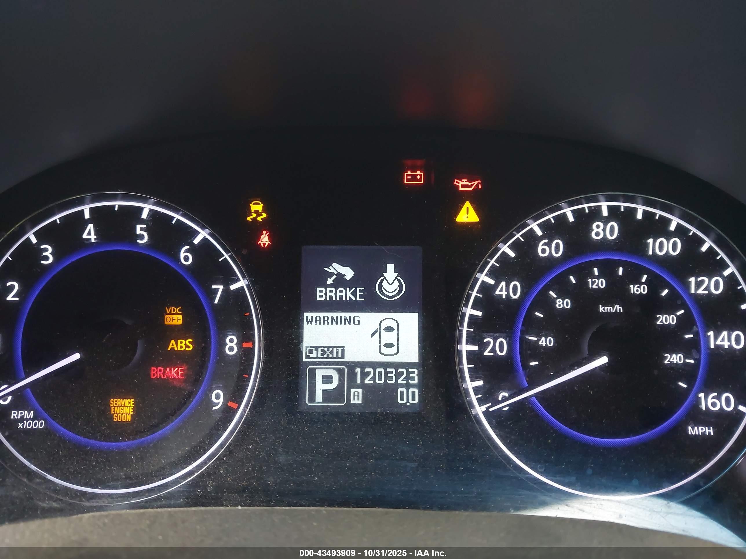 INFINITI G37X image 7