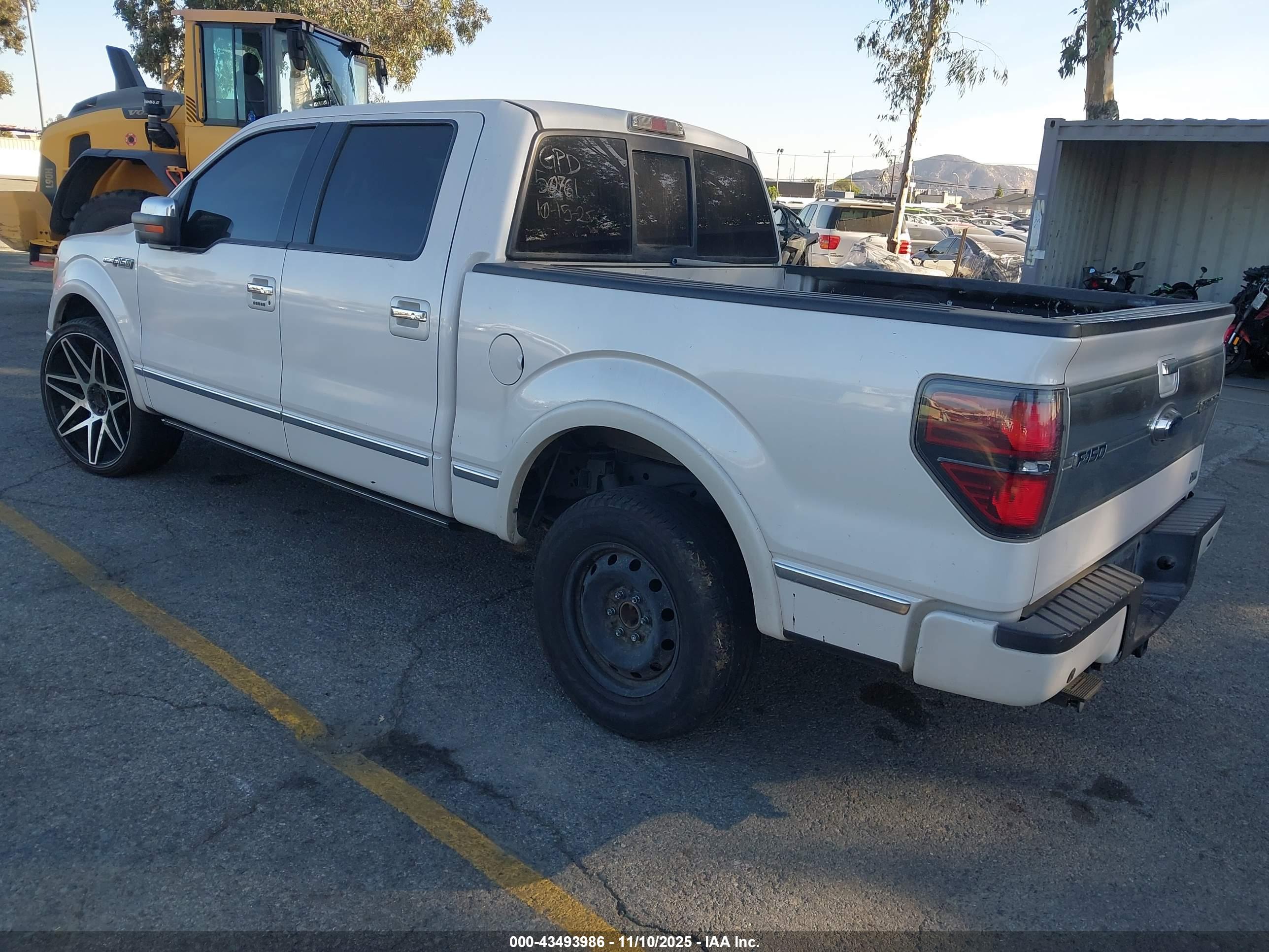 FORD F-150 image 3