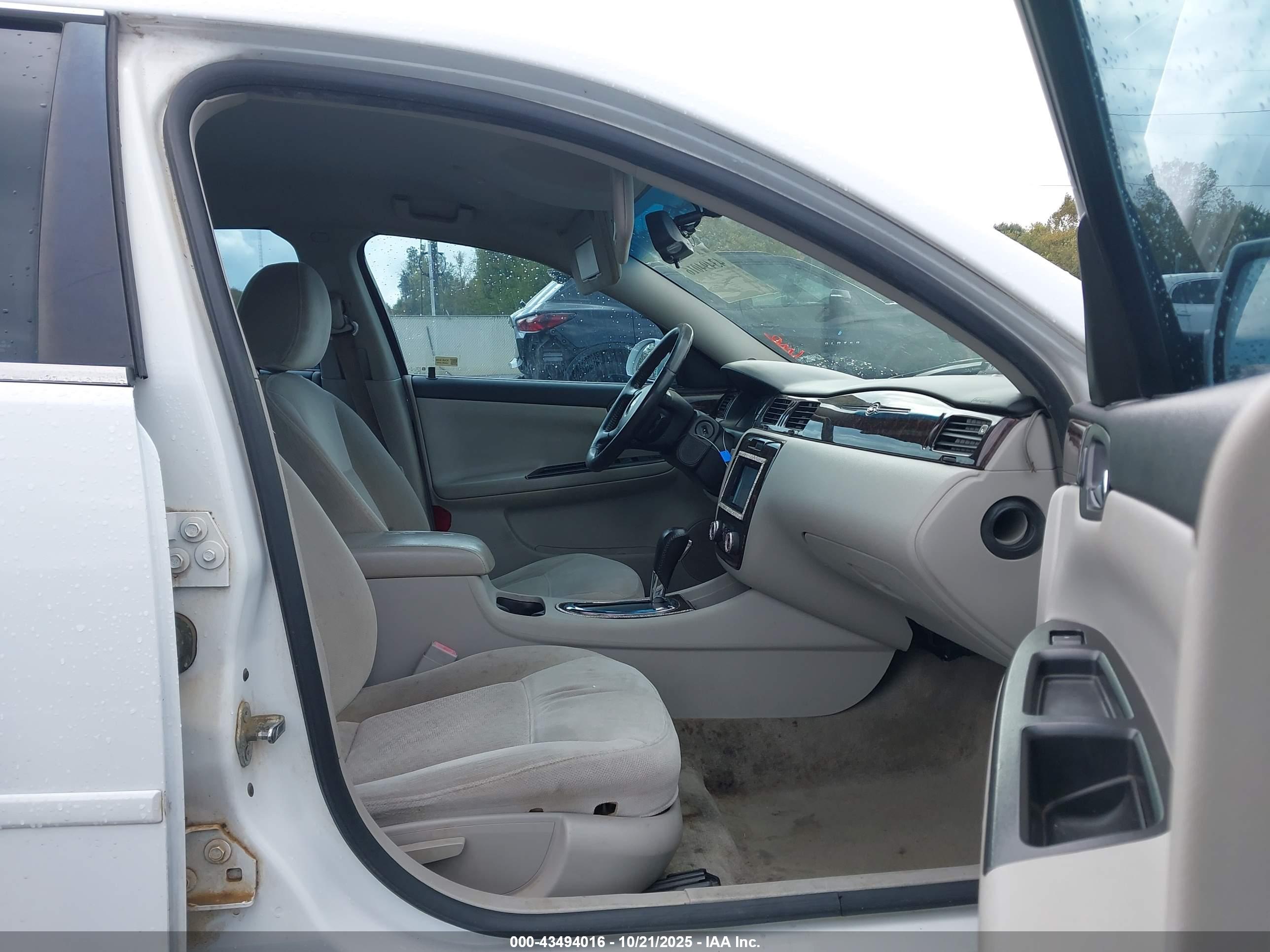 CHEVROLET IMPALA image 5