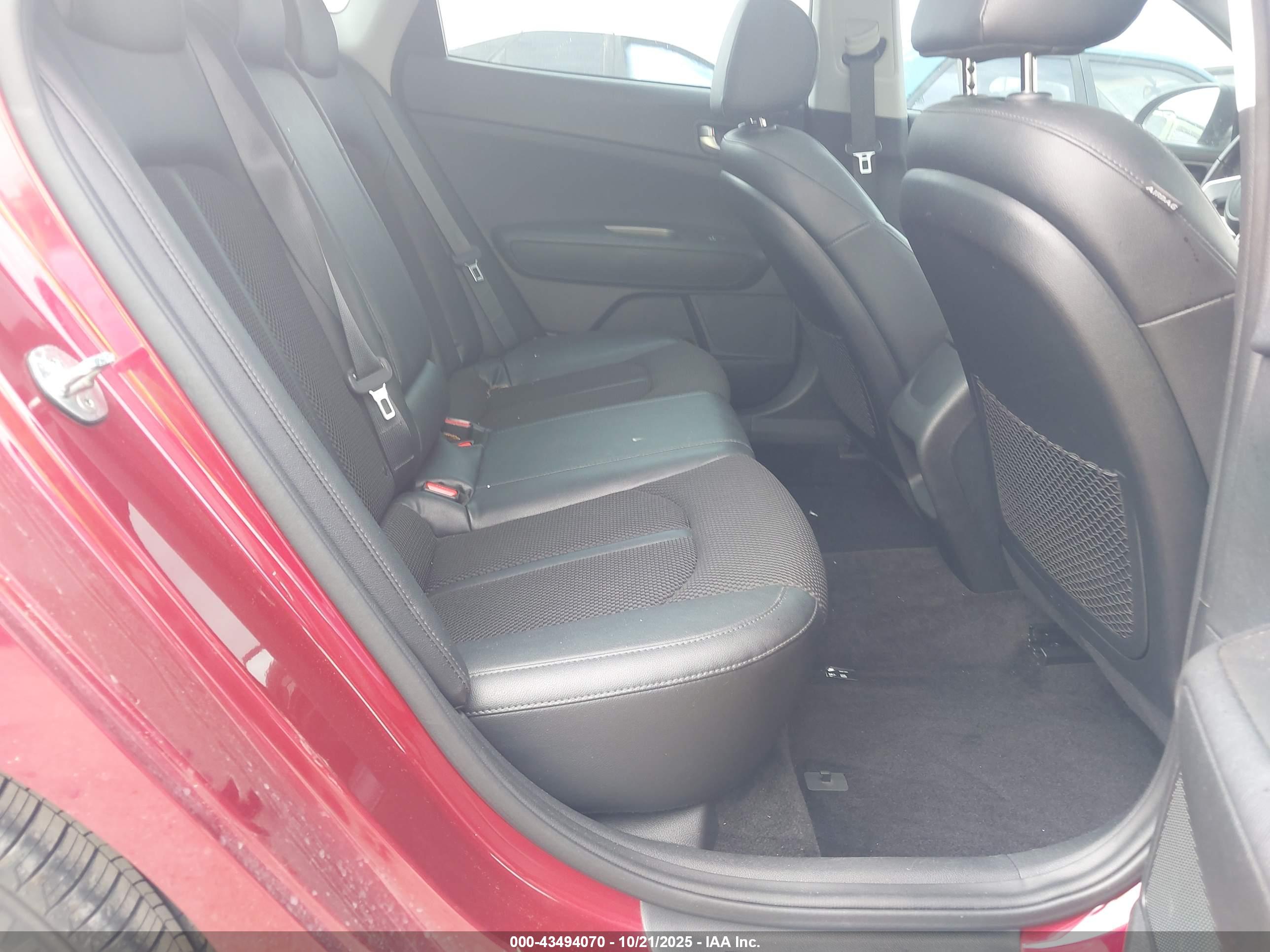 KIA OPTIMA image 8