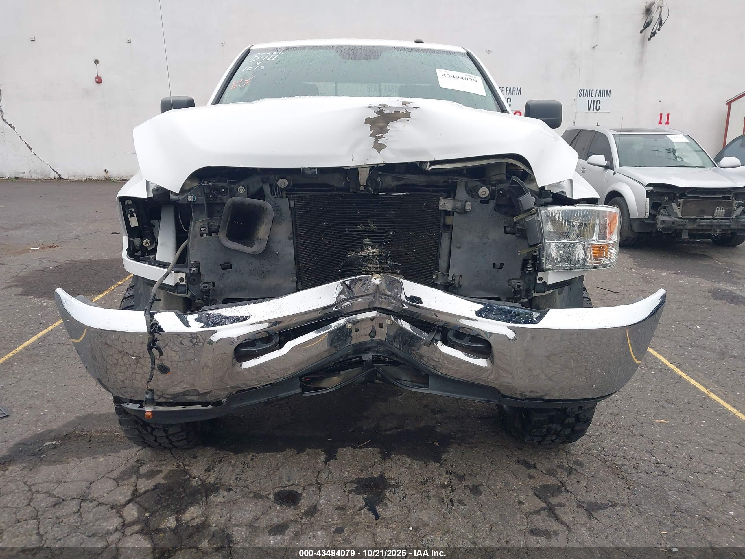 RAM 2500 image 6